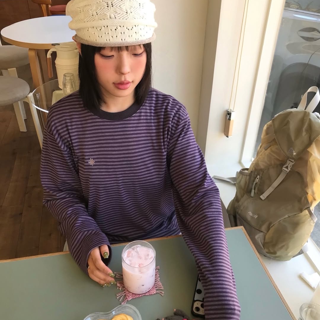 SLOW RECORD HOUSE Stripe Long Sleeve Purple 착용 스타일 - 2