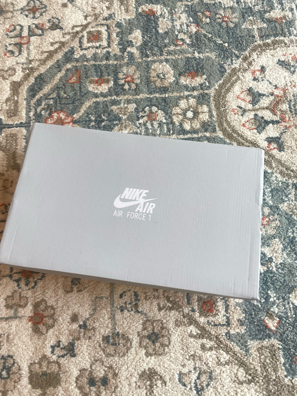 Nike Air Force 1 Low Canvas Dusty Olive Olive Aura 착용 스타일 - 6