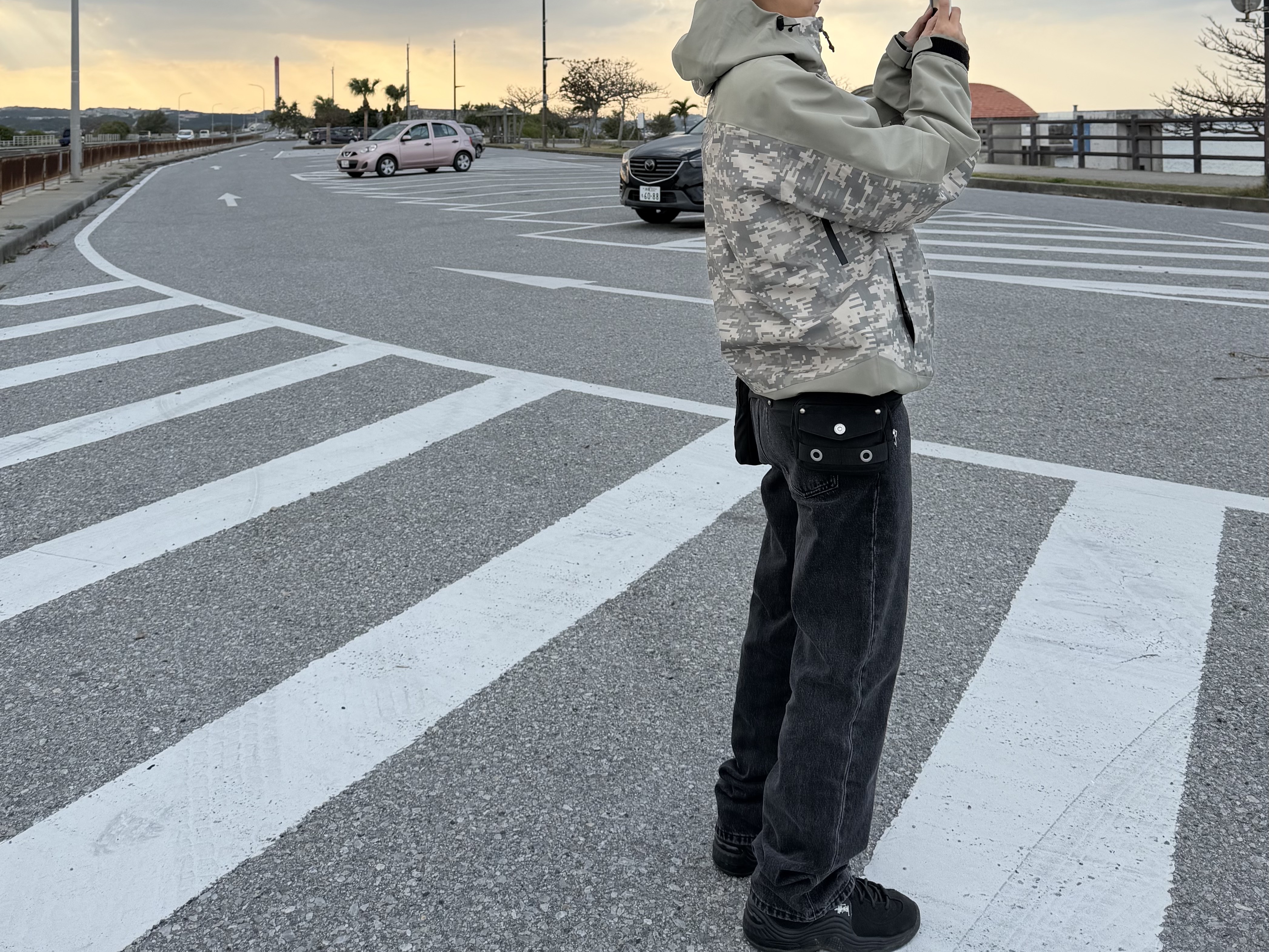 Stussy Gore-Tex Guide Shell Jacket Digi Camo, Stussy Slim Jean Denim Vintage Black 착용 스타일 - 2