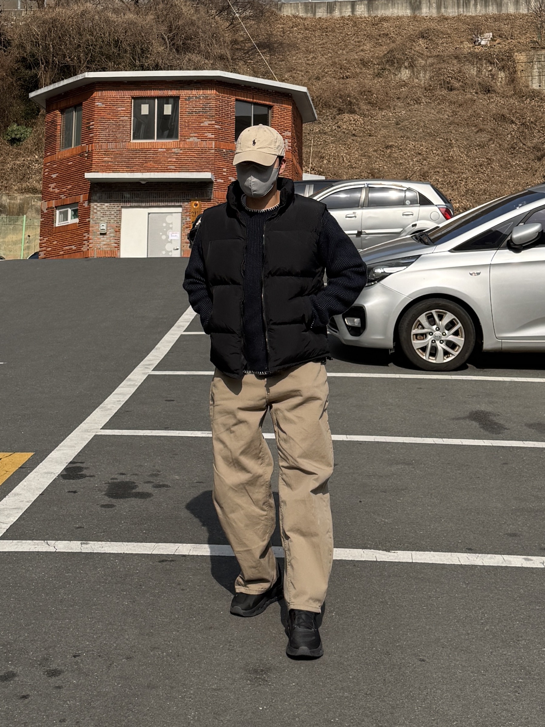 [15%적립] Polo Ralph Lauren Cotton Chino Baseball Cap Nubuck Relay Blue - 25SS, (W) On Running Cloudtilt Eclipse Black 착용 스타일 - 1