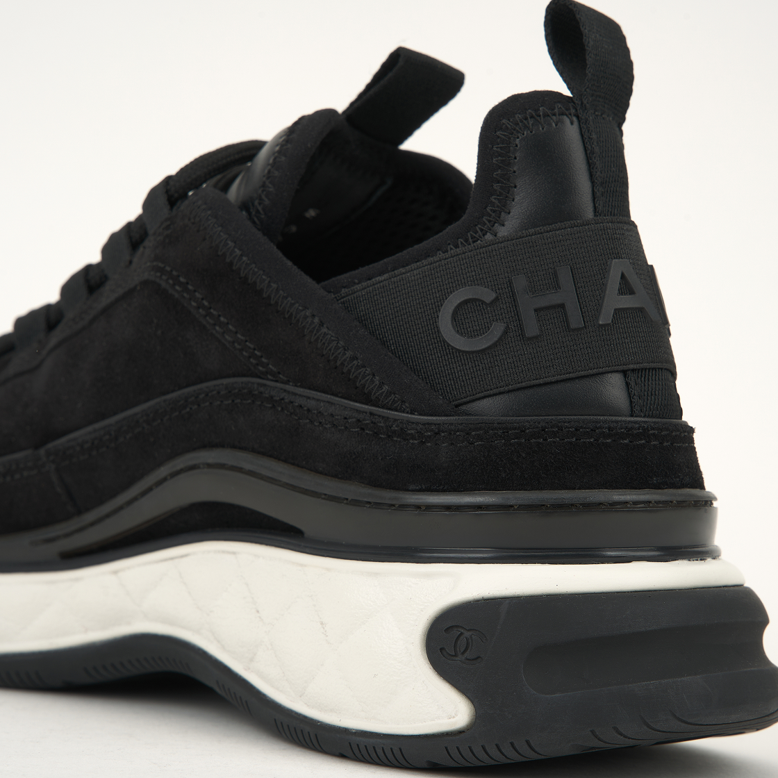 샤넬 믹스드 파이버 스니커즈 스웨이드 카프스킨 & 골드 블랙(Chanel Mixed Fibers Sneakers Suede Calfskin & Gold Black) - 8