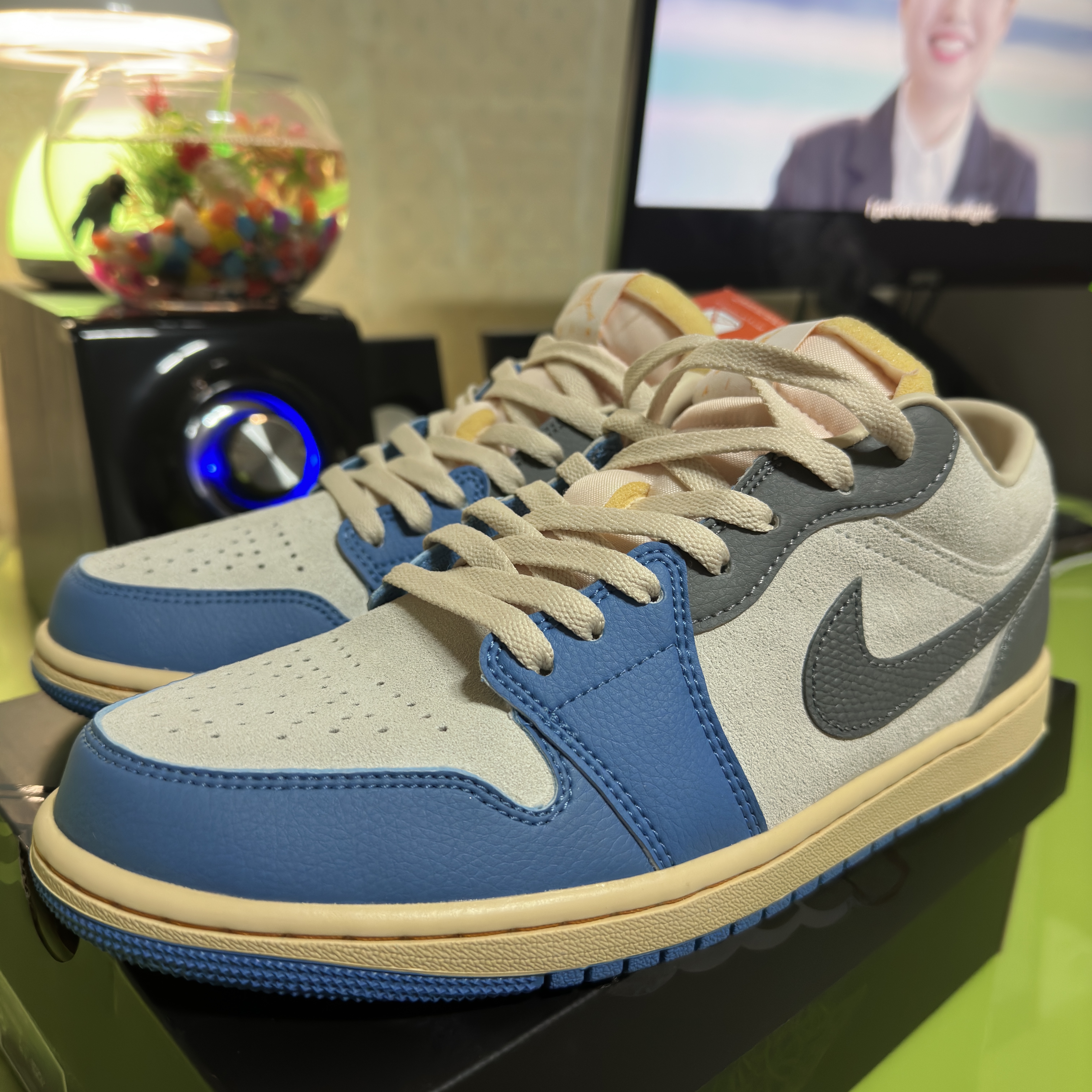 Jordan 1 Low SE Tokyo 96 착용 스타일 - 3