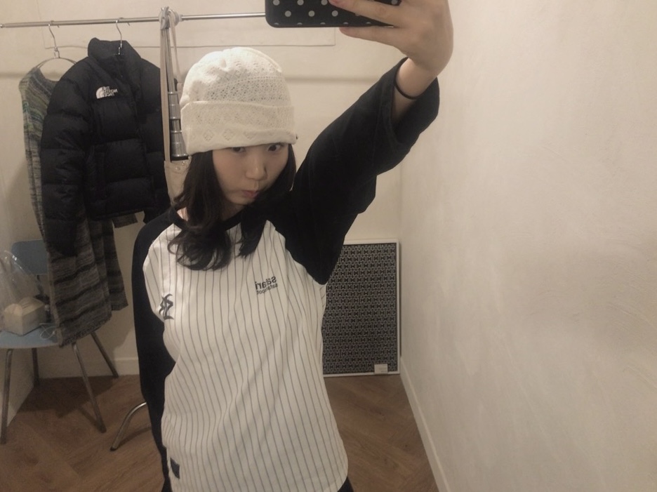 Safarispot Region Motors Club Baseball Team Long Sleeve, MILLO WOMEN Pointelle Symbol Beanie Ecru 착용 스타일 - 3