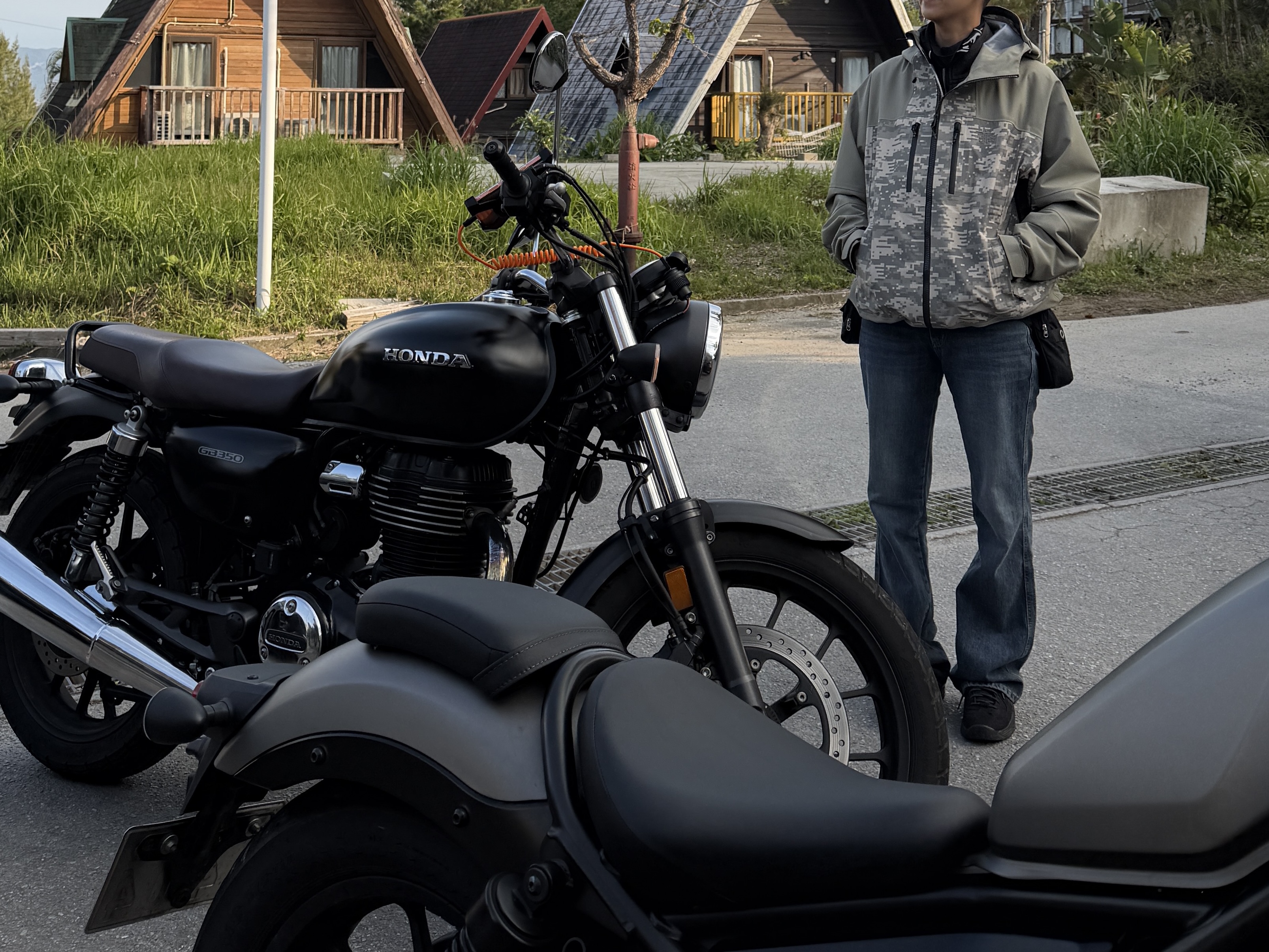 Stussy Gore-Tex Guide Shell Jacket Digi Camo, Stussy Slim Jean Denim Vintage Black 착용 스타일 - 3