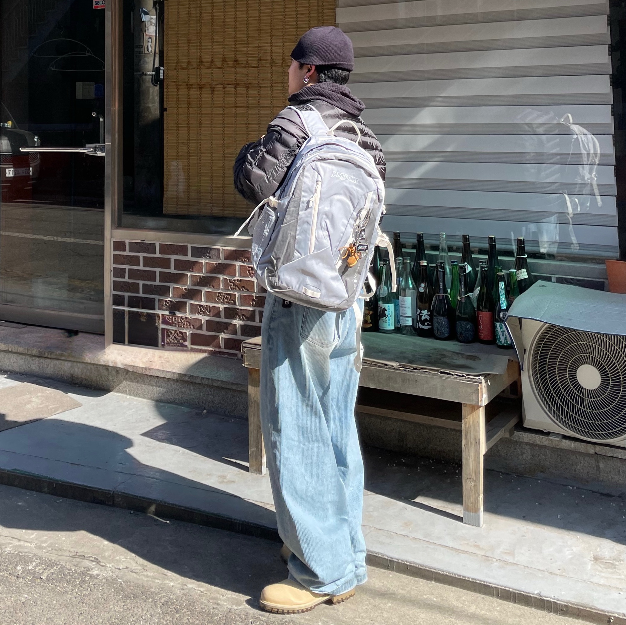 Jansport Agave Backpack Grounded Grey 착용 스타일 - 1