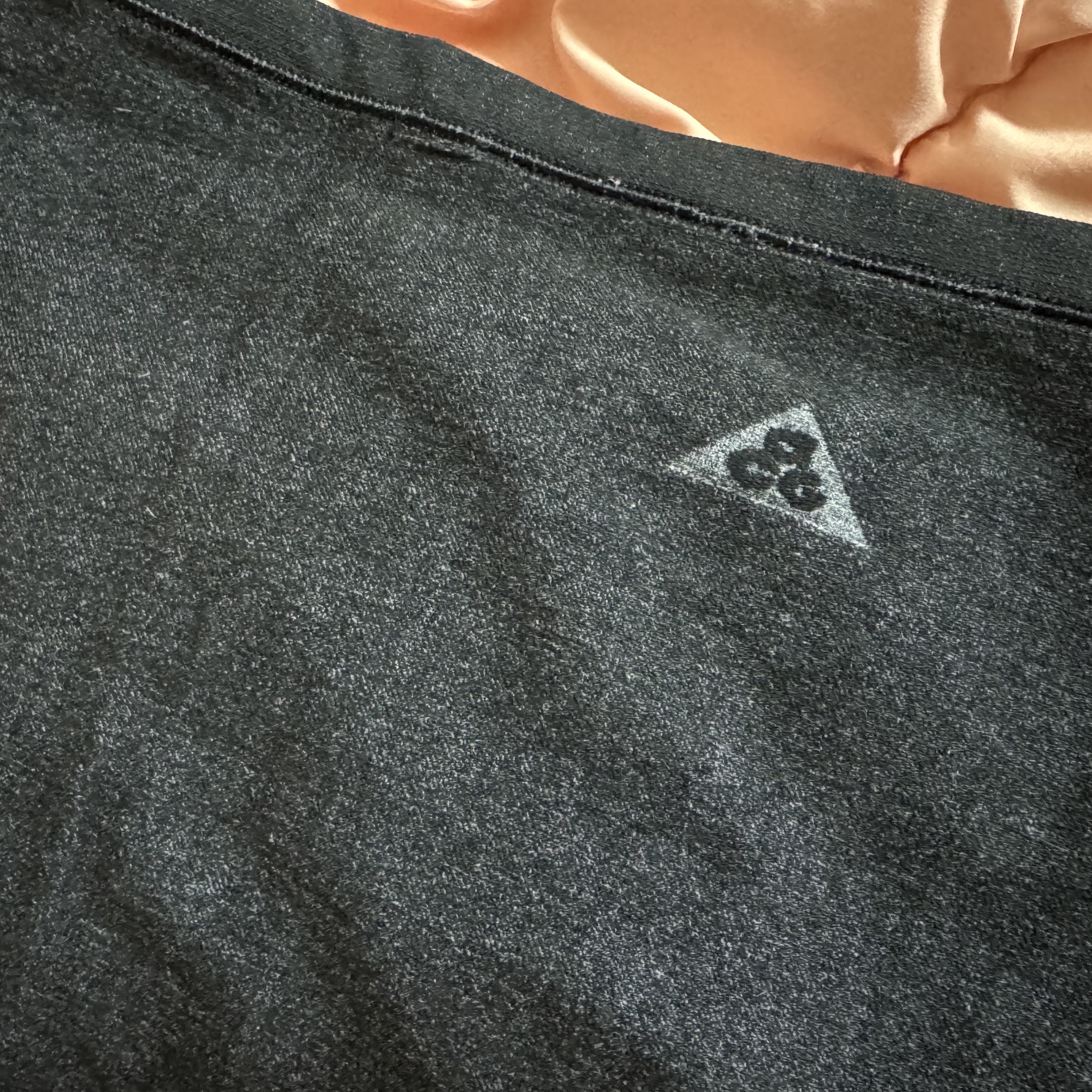 Nike ACG Seamless Wrap Black 착용 스타일
