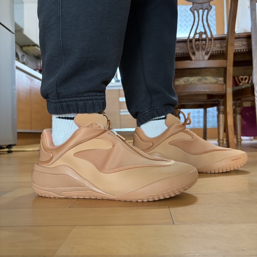 Converse x Shai 001 Hail Clay 착용 스타일 - 8