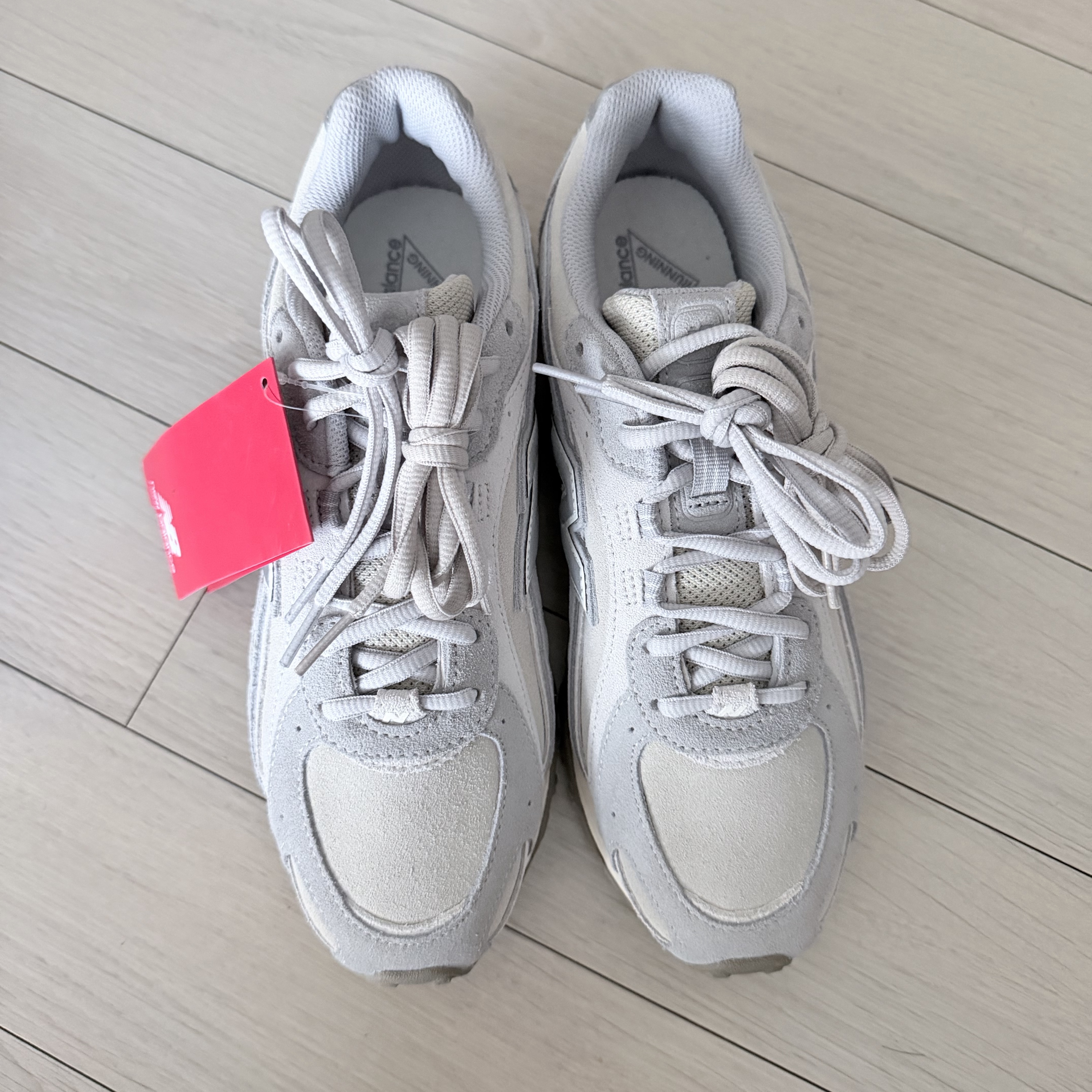 New Balance 204L Grey Matter Shipyard 착용 스타일 - 1