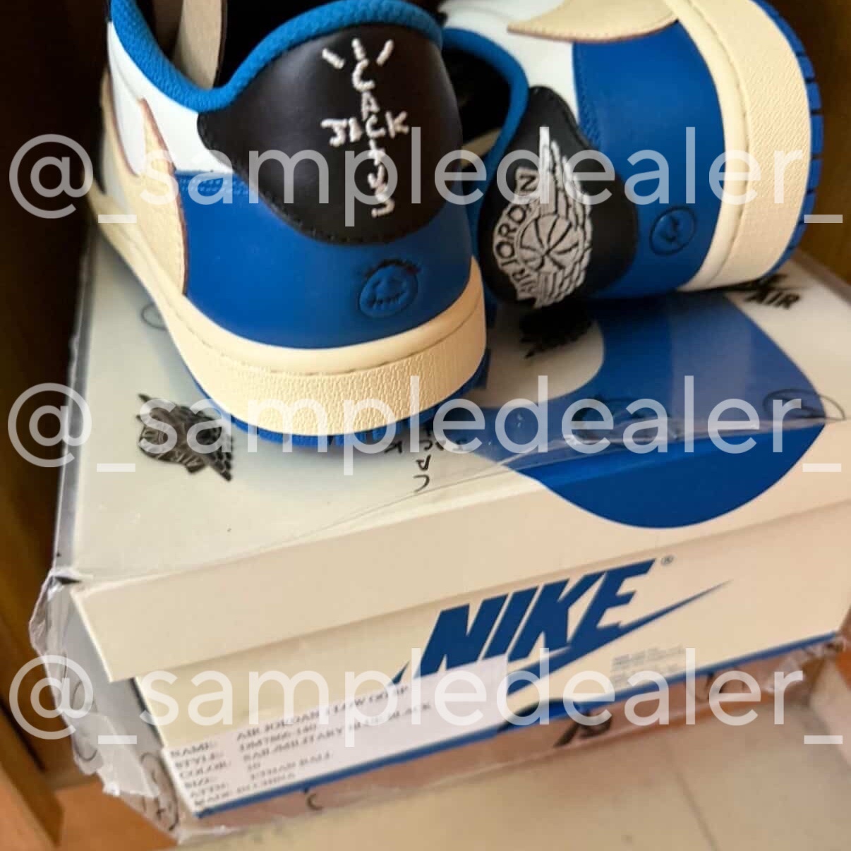 Jordan 1 x Travis Scott x Fragment Retro Low OG SP Military Blue, Jordan 1 x Travis Scott x Fragment Retro Low OG SP Sail Military Blue 착용 스타일