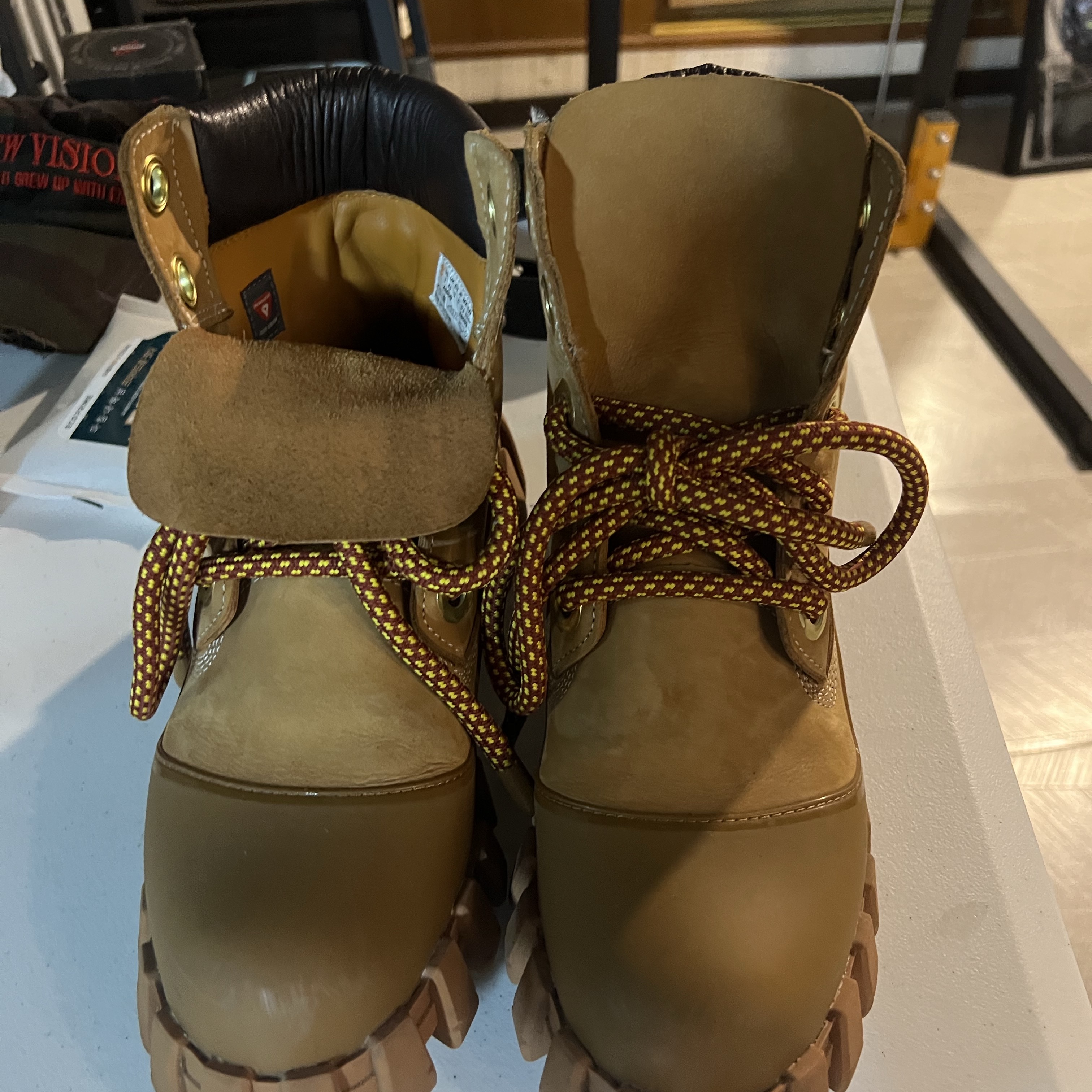 Timberland x Humberto Leon 6 Inch Boot Wheat Nubuck - Medium 착용 스타일