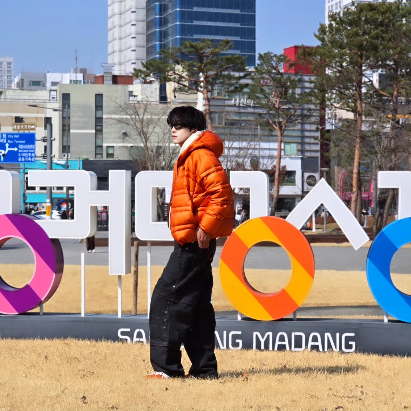 Nike Club Fleece Pullover Hoodie Light Khaki, New Balance Flying 77 Superlight Hooded Goose Down Jacket Orange 착용 스타일 - 2