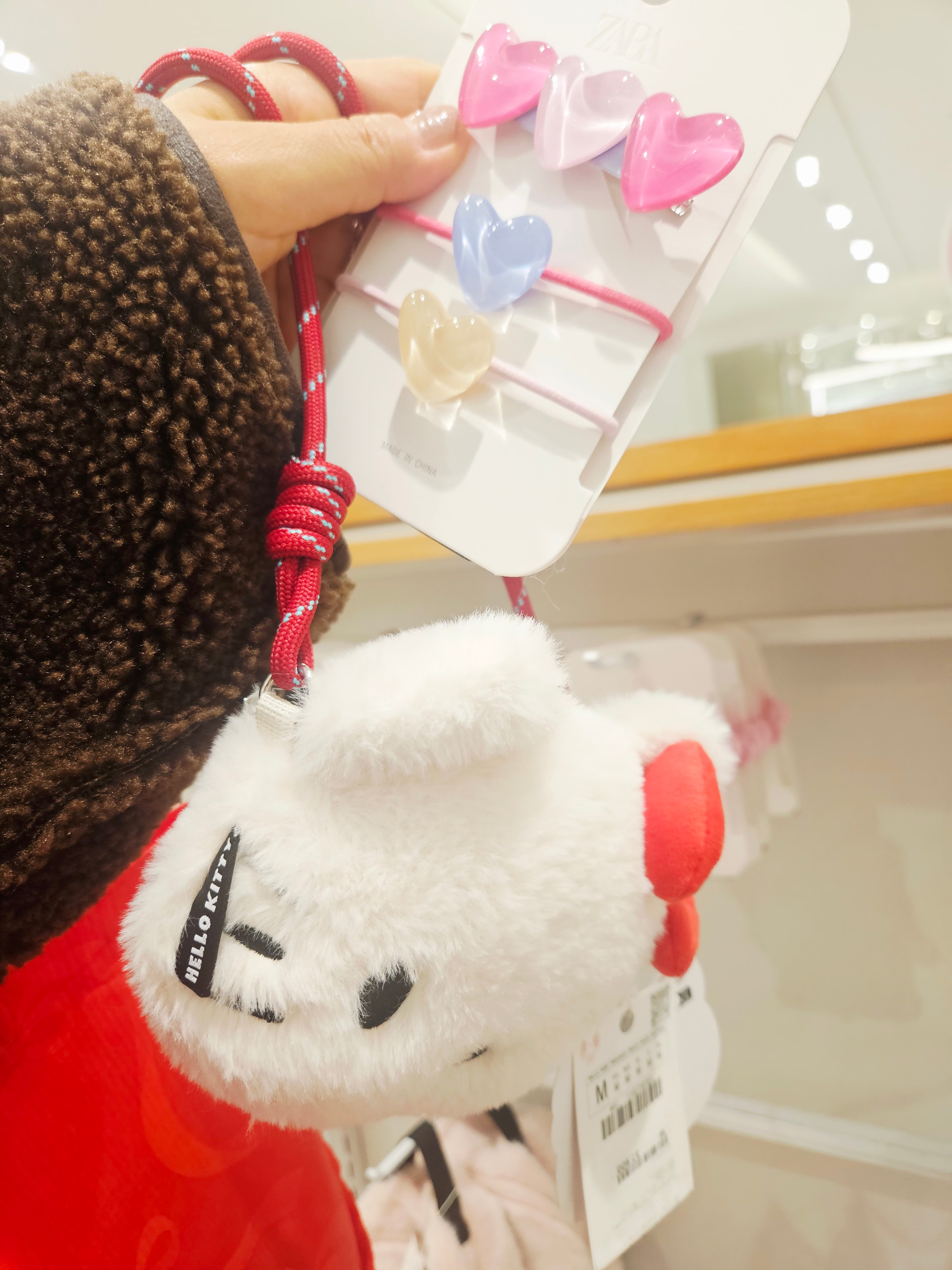 Pop Mart Labubu The Monsters Labubu Tasty Macarons Series Soymilk Keyring (Opened Case), (W) Zara Reversible Double Faced Jacket Brown 착용 스타일 - 5