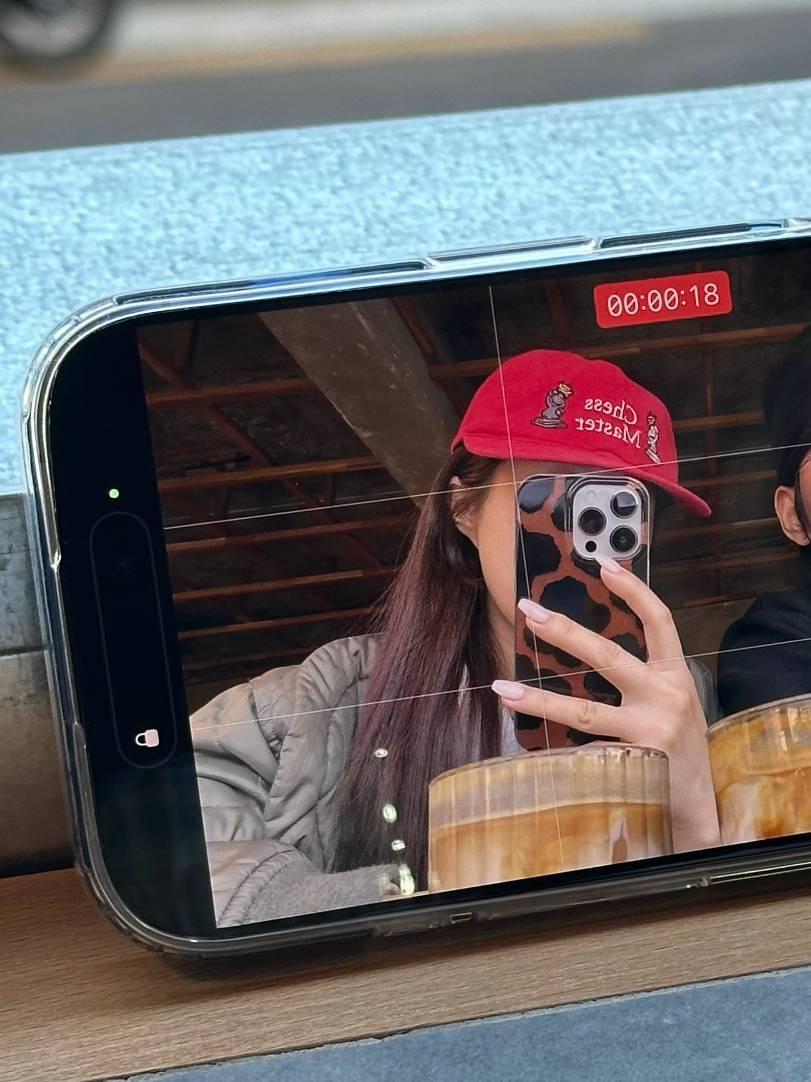 RBBT Chess Master Cap Washed Red 착용 스타일 - 2