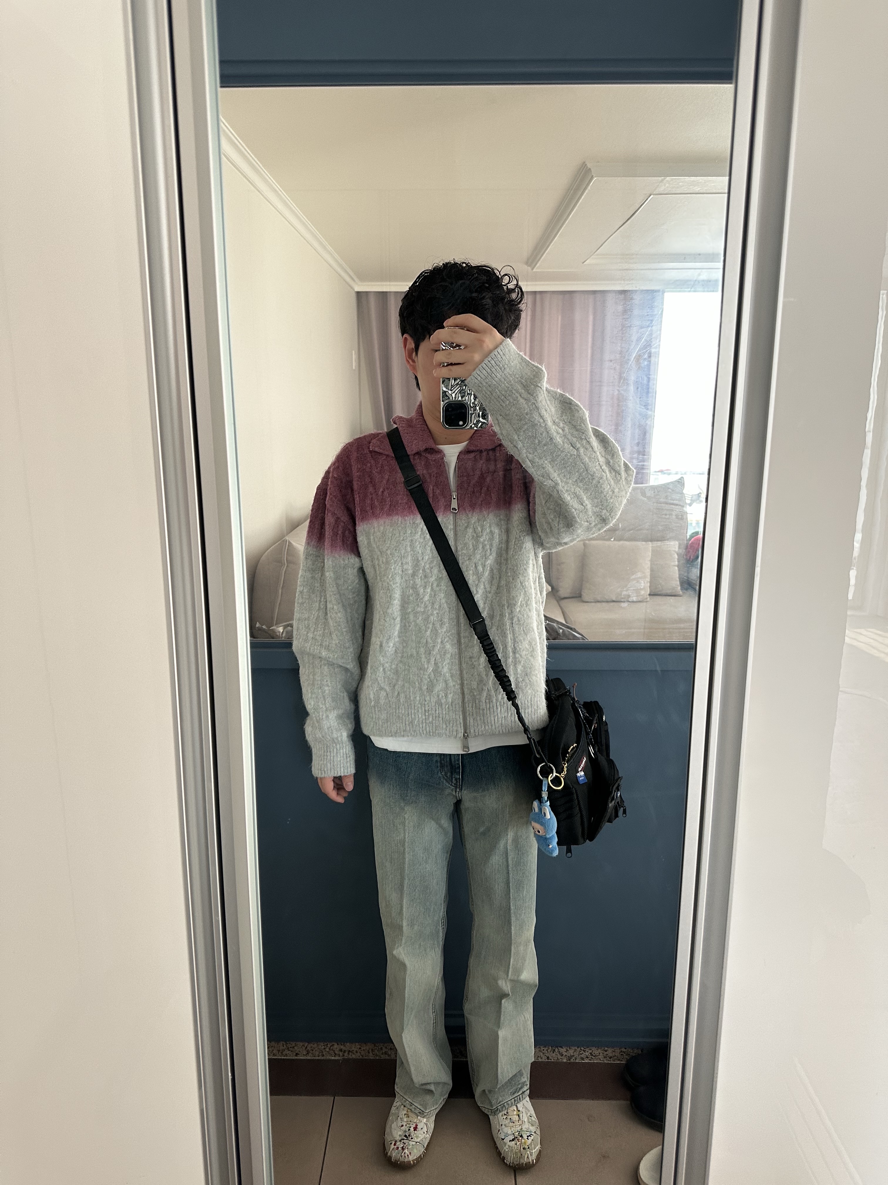 Maison Margiela German Army Painted Sneakers L672034, Ader Error Rowy Knit Zip-Up Grey 착용 스타일