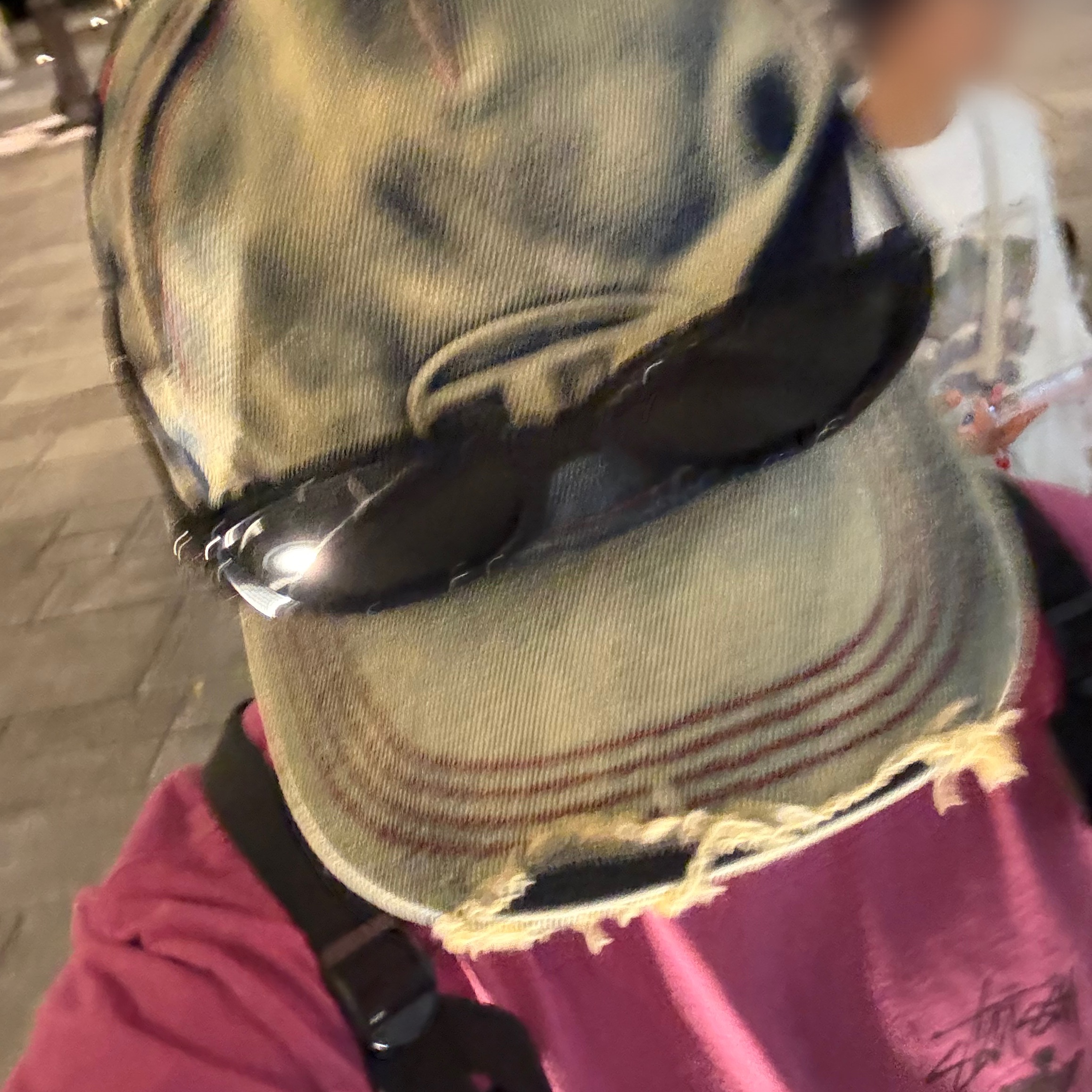 Diesel C-Seymon Treated Denim Baseball Cap Blue White, Stussy Long Haul Tee Pigment Dyed Berry 착용 스타일 - 2