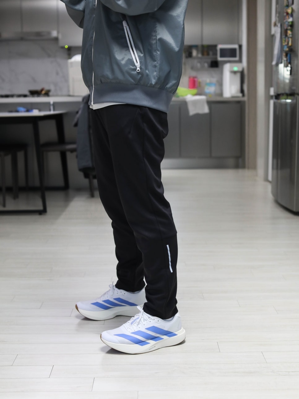 (W) Adidas Adizero Evo SL Cloud White Blue Fusion 착용 스타일 - 1