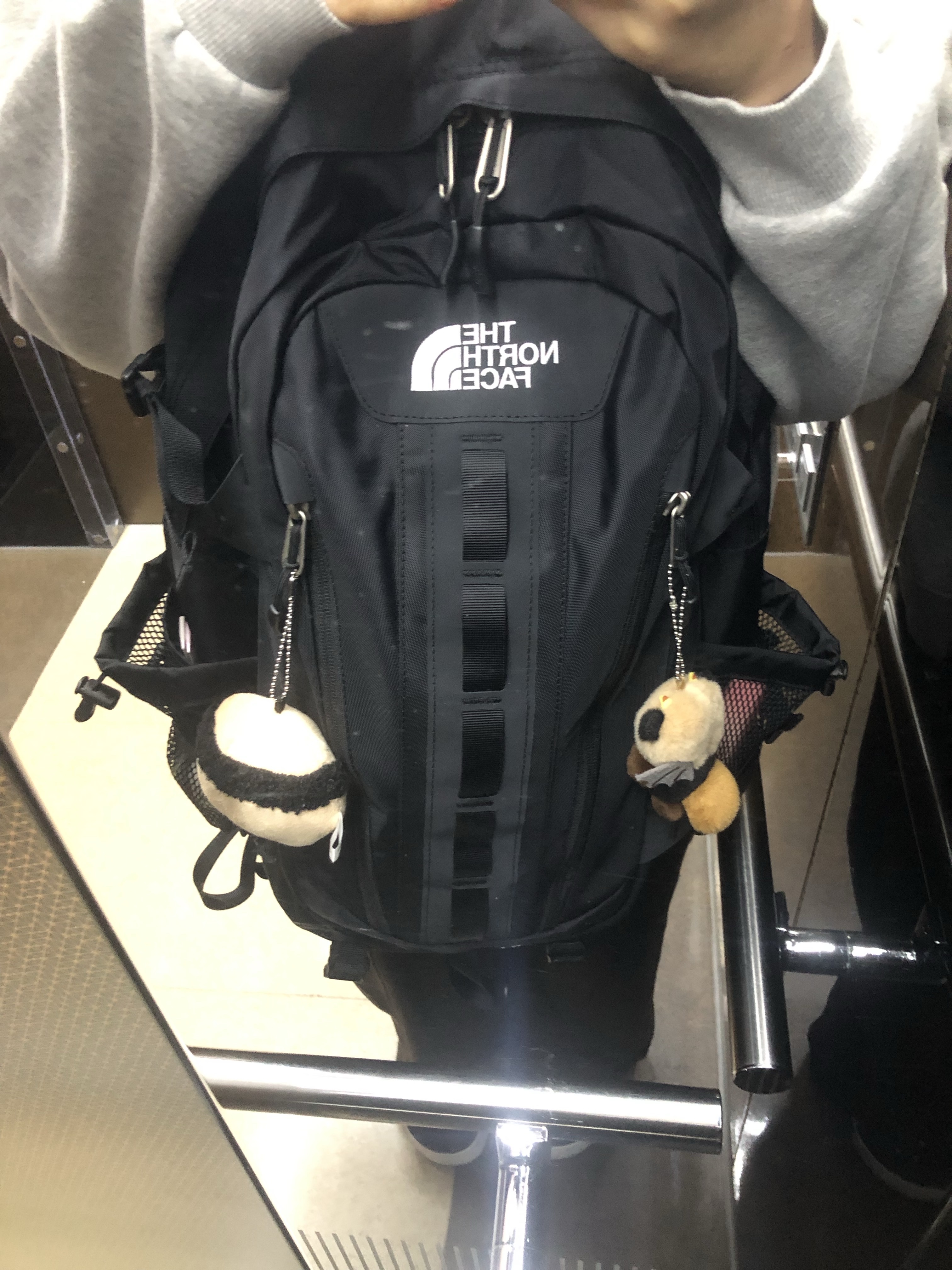 The North Face Big Shot Black, Puma Speedcat OG Haute Coffee Frosted Ivory 착용 스타일 - 1