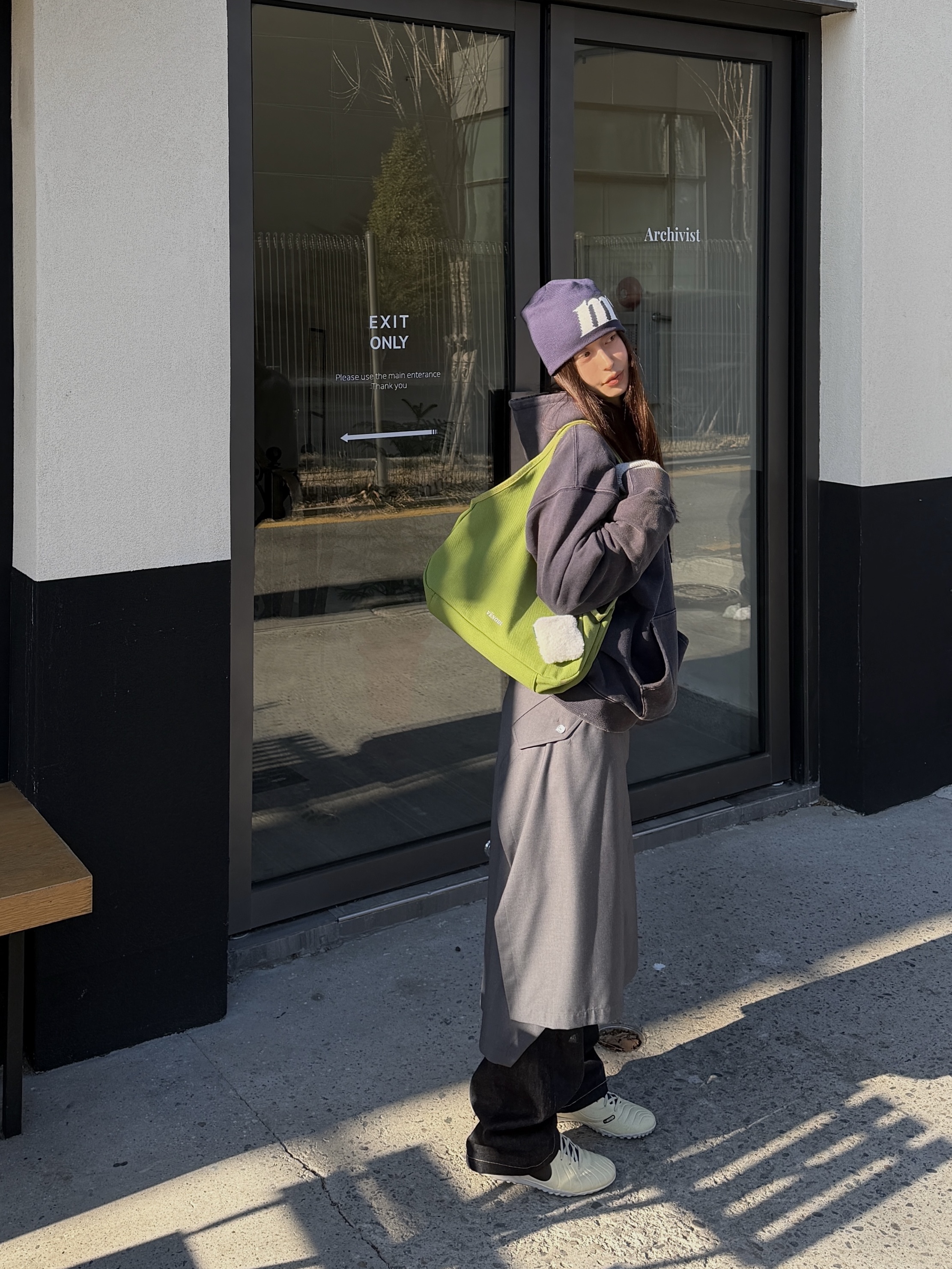 Manhattan Records M Logo Beanie - Navy, Nike Tiempo Legend 10 Academy TF Lemonade Black 착용 스타일 - 4