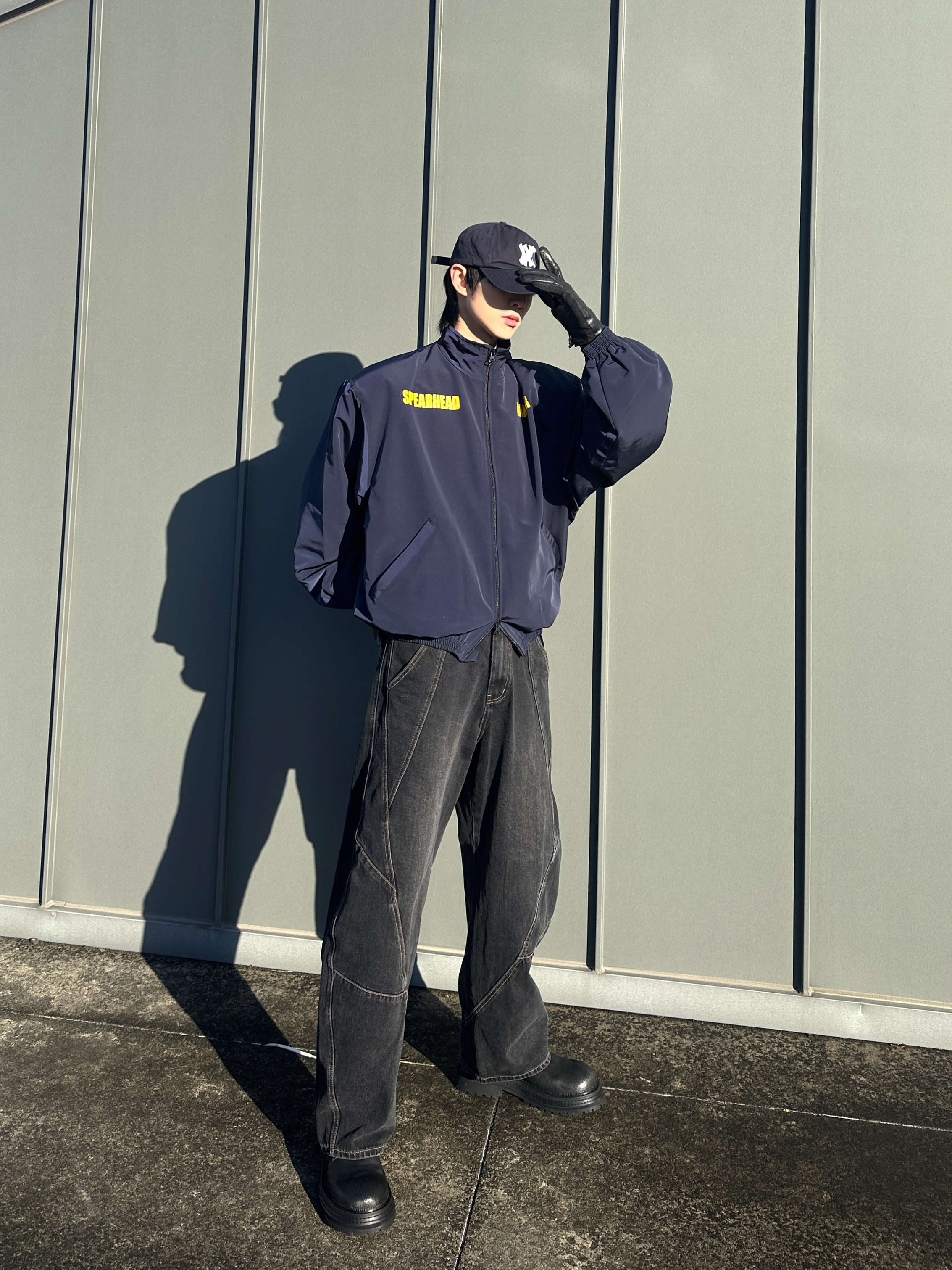 Farfromwhat Far Patch Logo Cap Navy, Undermycar Maigan Padded Shoulder Zip-Up Blouson India Ink - 23FW 착용 스타일 - 3