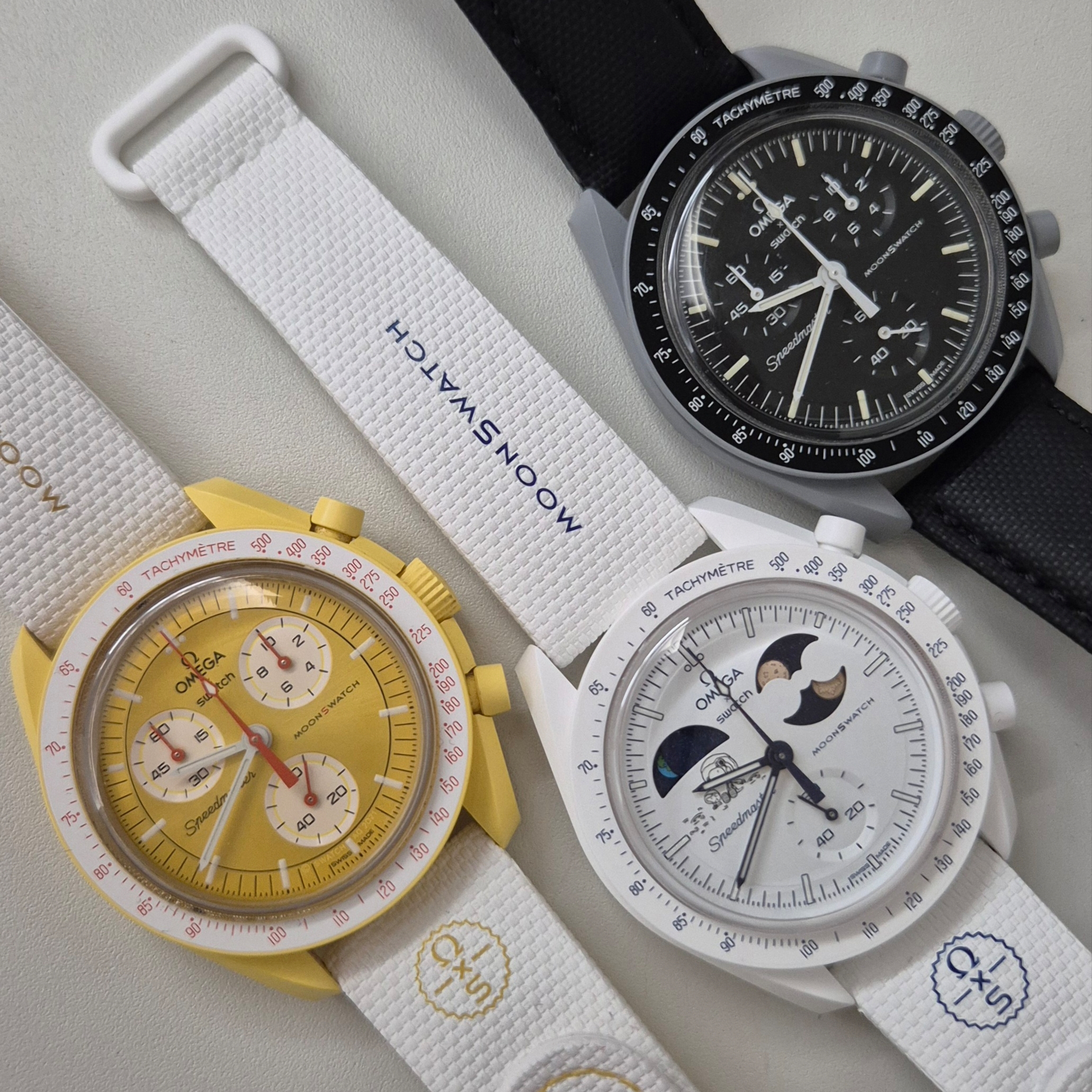 Swatch x Omega x Snoopy Bioceramic Moonswatch Mission To The Earthphase 42mm Moonshine Gold Cold Moon, Swatch x Omega Bioceramic MoonSwatch Mission To The Moon 착용 스타일
