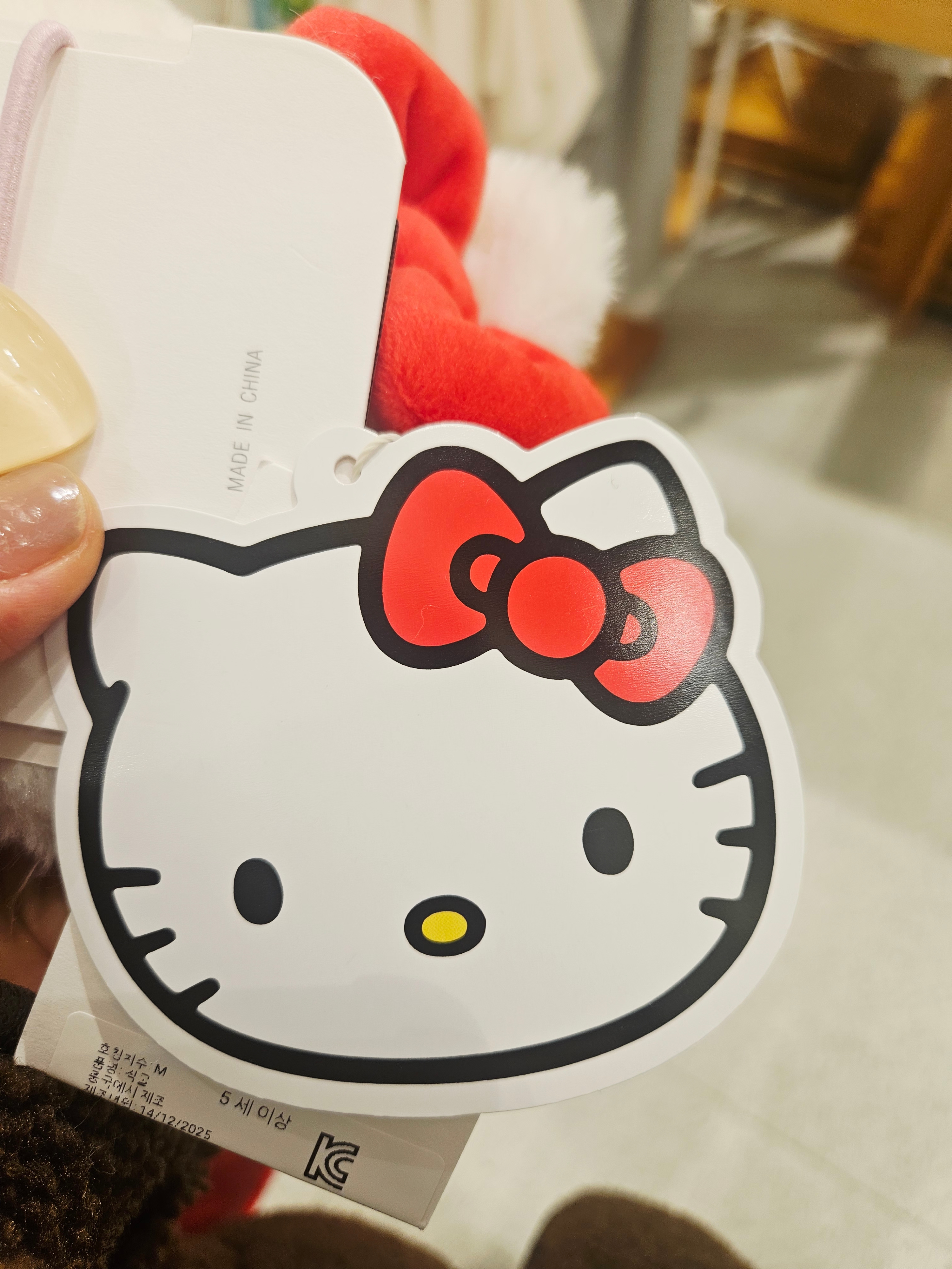 Pop Mart Labubu The Monsters Labubu Tasty Macarons Series Soymilk Keyring (Opened Case), (W) Zara Reversible Double Faced Jacket Brown 착용 스타일 - 4