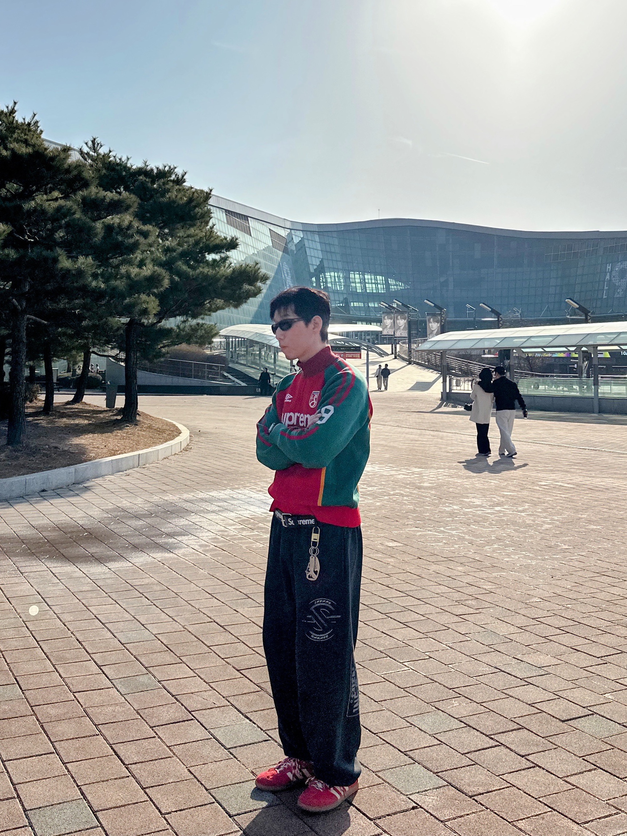 Supreme x Umbro Zip Up Sweater Red - 25SS 착용 스타일