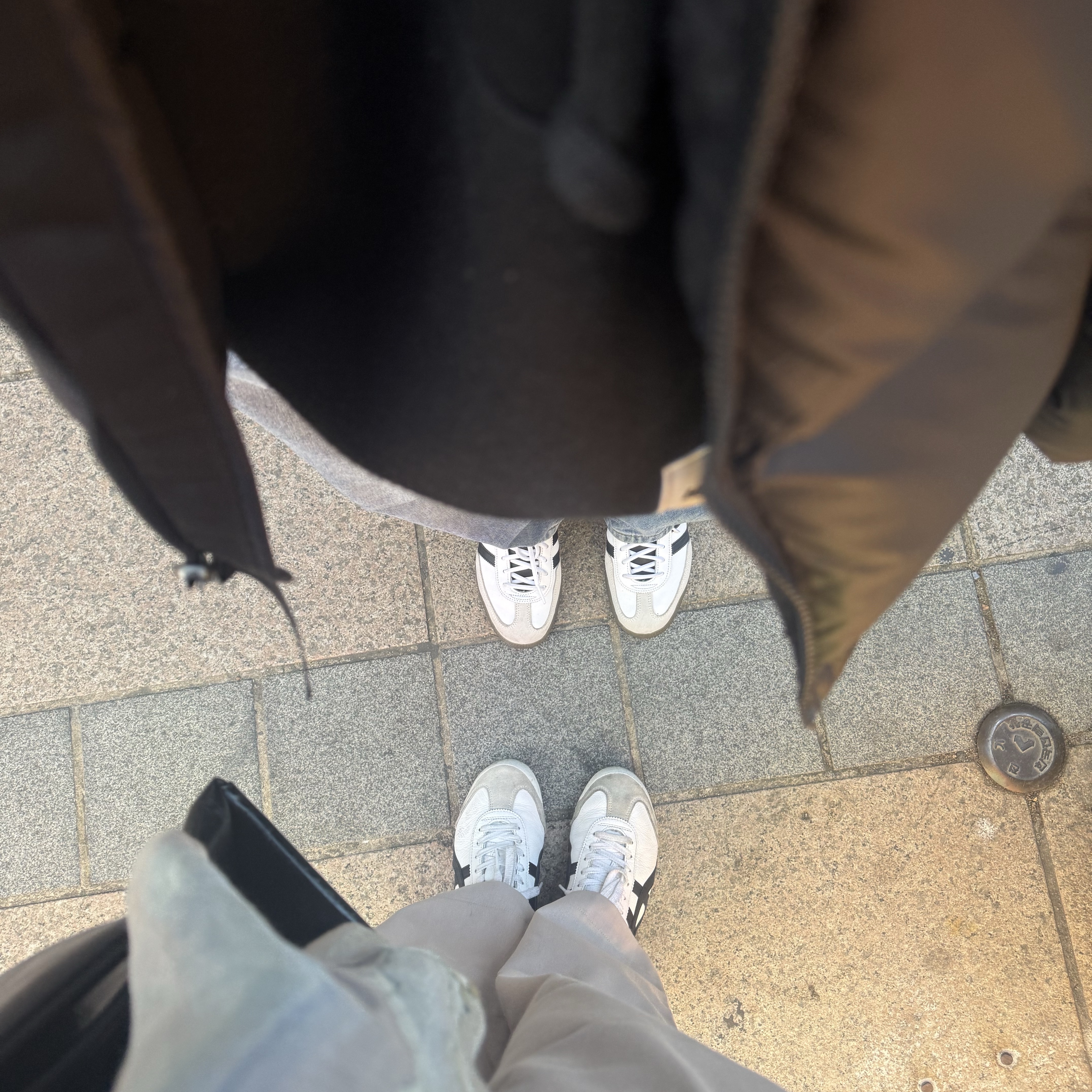 The North Face 1996 Retro Nuptse Jacket Black - 25FW, Adidas Spezial Handball White Core Black 착용 스타일 - 2