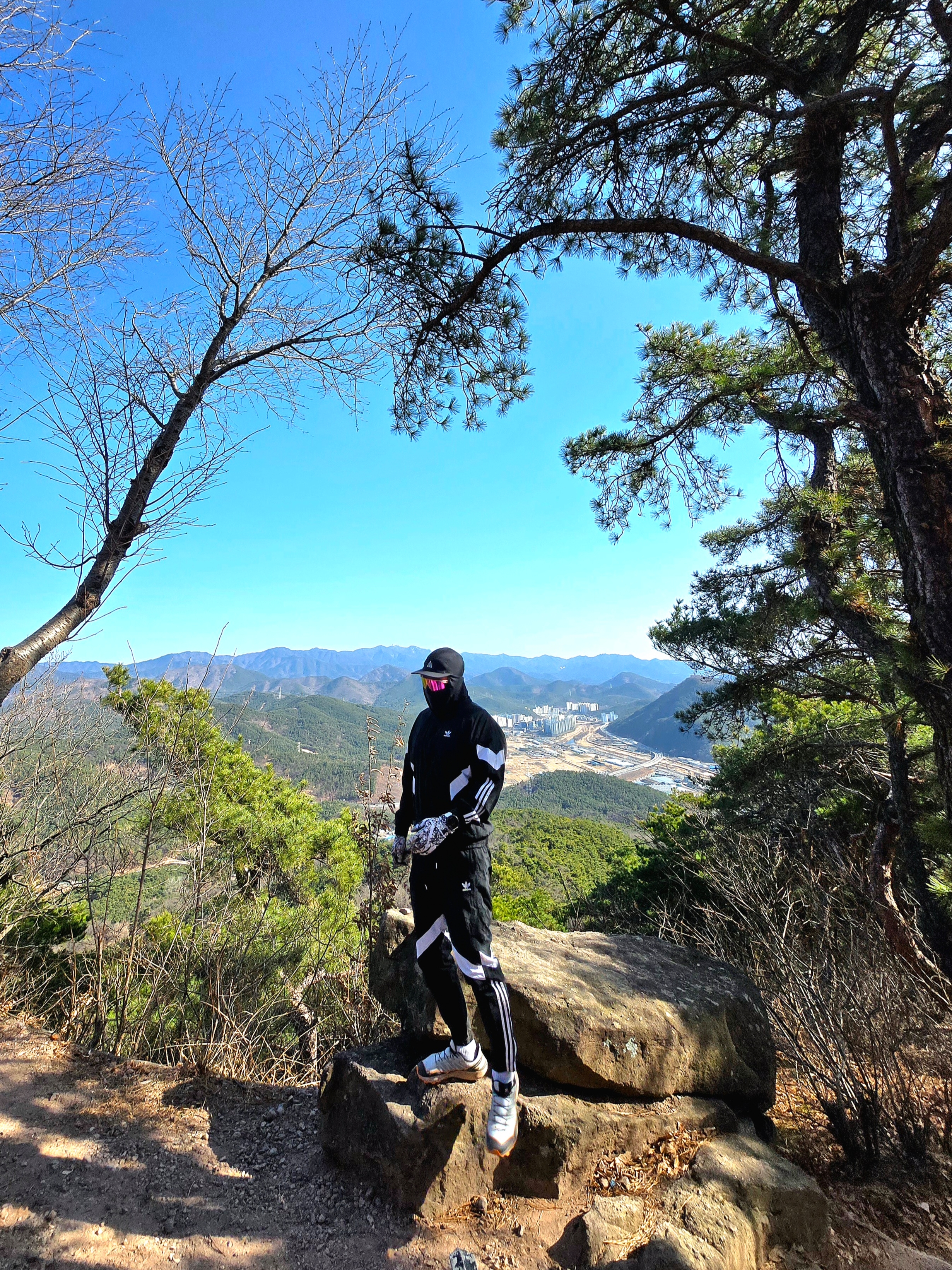 Nike ACG Fly Cap Black 착용 스타일