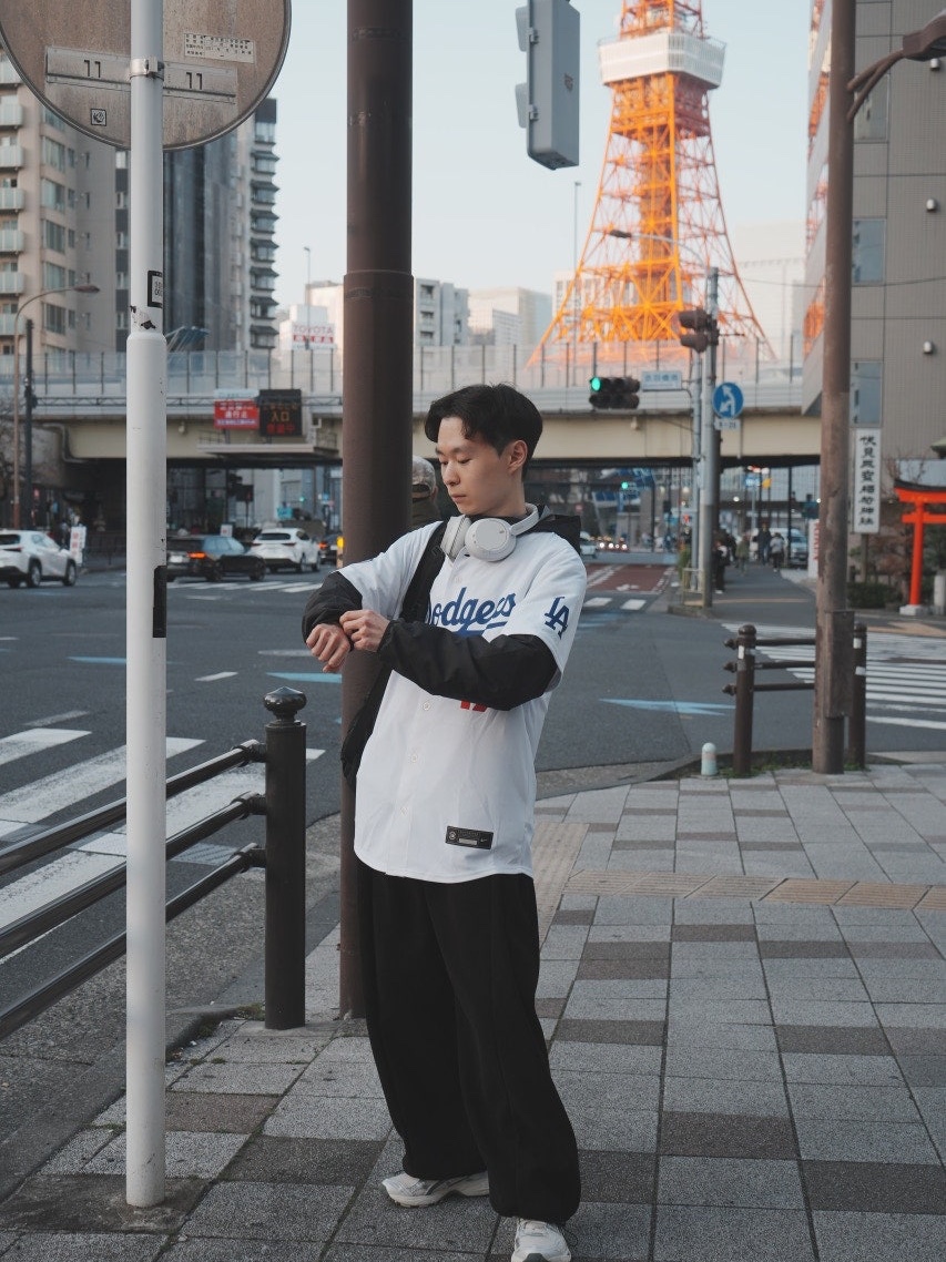 Asics Gel-Kayano 14 Birch Dark Pewter, Nike MLB Los Angeles Dodgers Shohei Ohtani Home Limited Jersey White 착용 스타일 - 2