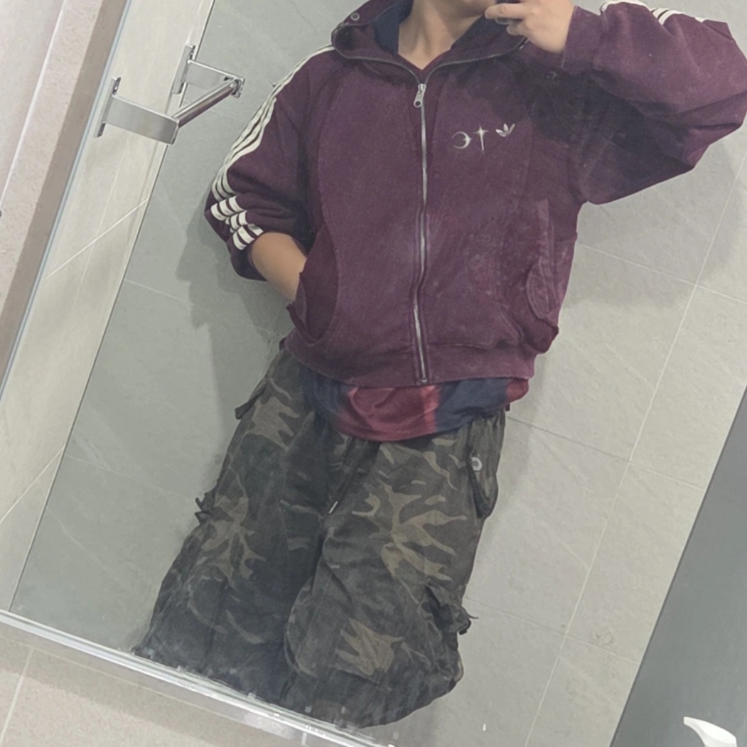 Adidas x Thug Club Teamgeist Sweat Hooded Zip Up Maroon - KR Sizing, Nike FC Barcelona x Travis Scott Retro 2000/01 Home Skeleton Jersey Multicolor (Non Marking Ver.) 착용 스타일