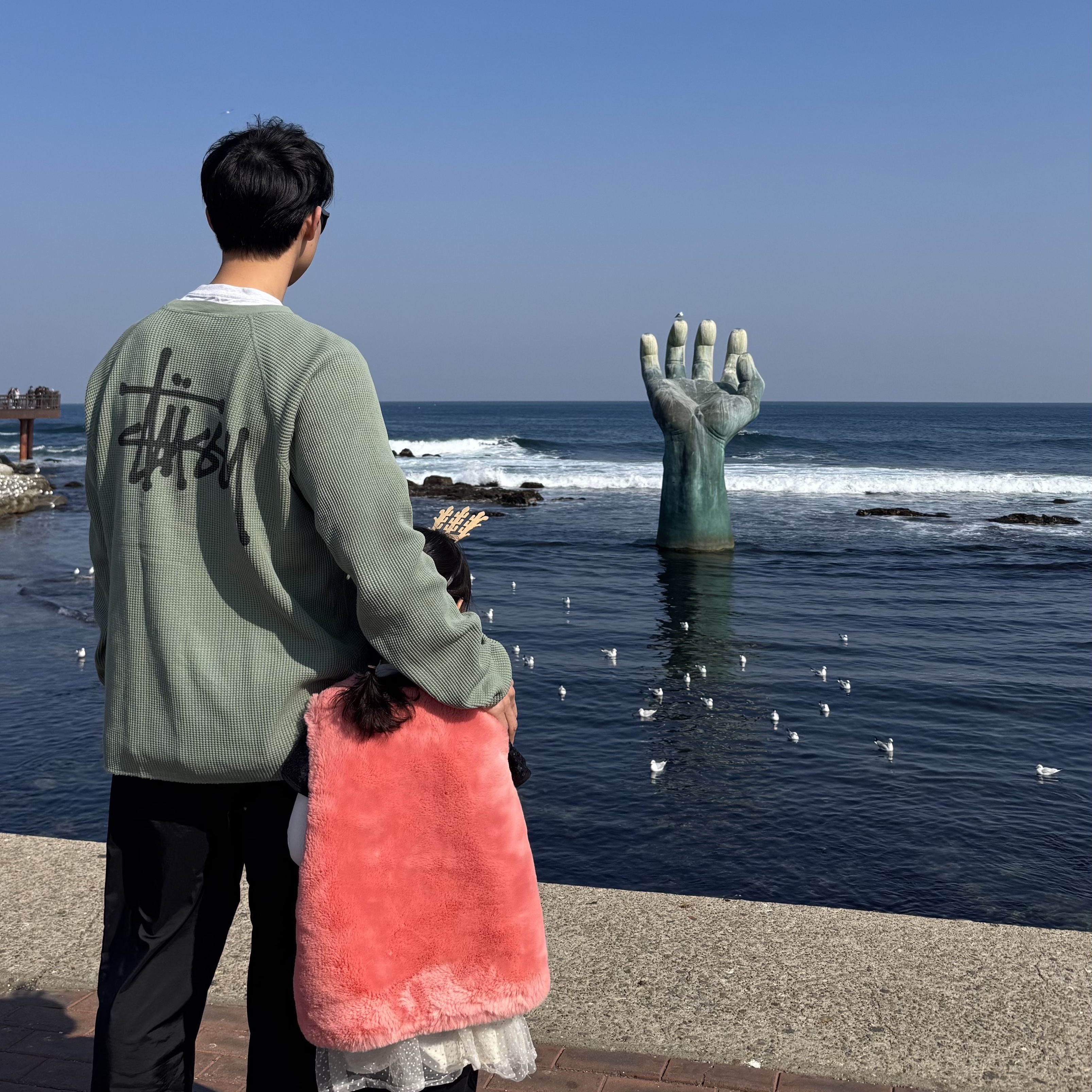 Stussy Basic Thermal Sage 착용 스타일