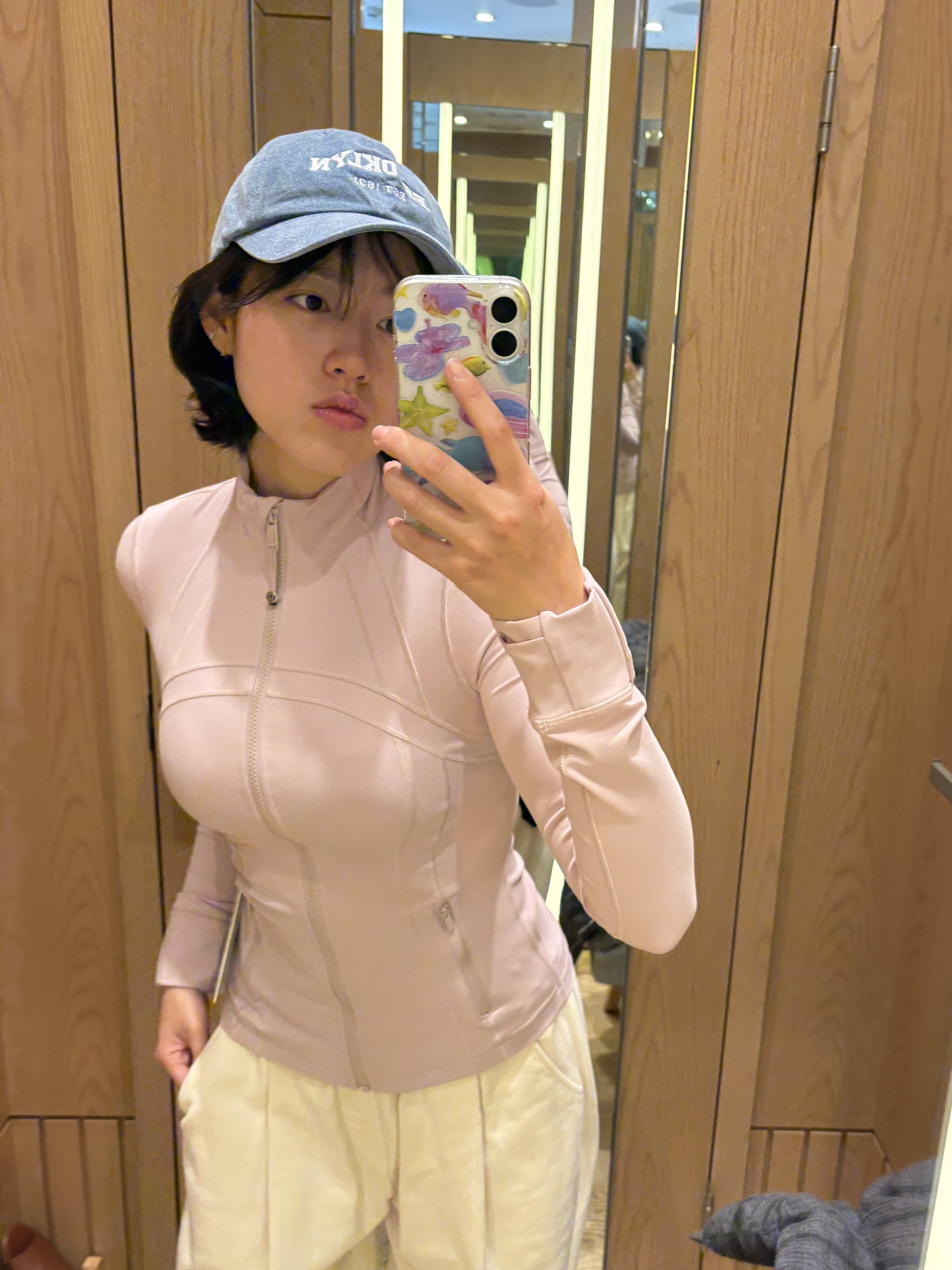 (W) Lululemon Define Jacket Nulu Strawberry Milkshake 착용 스타일 - 2
