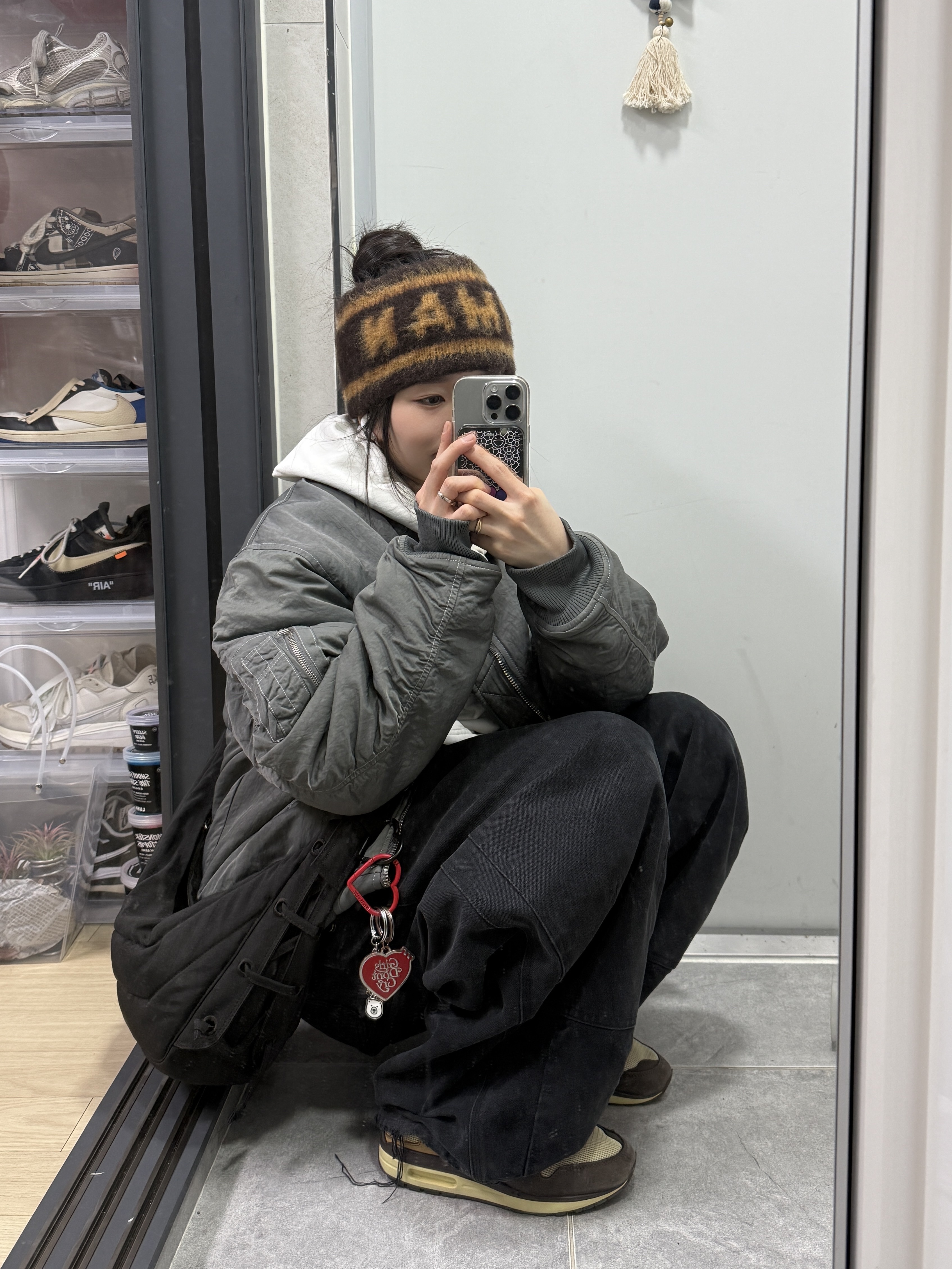 휴먼 메이드 쉐기 니트 로고 밴드 브라운 | Human Made | KREAM
