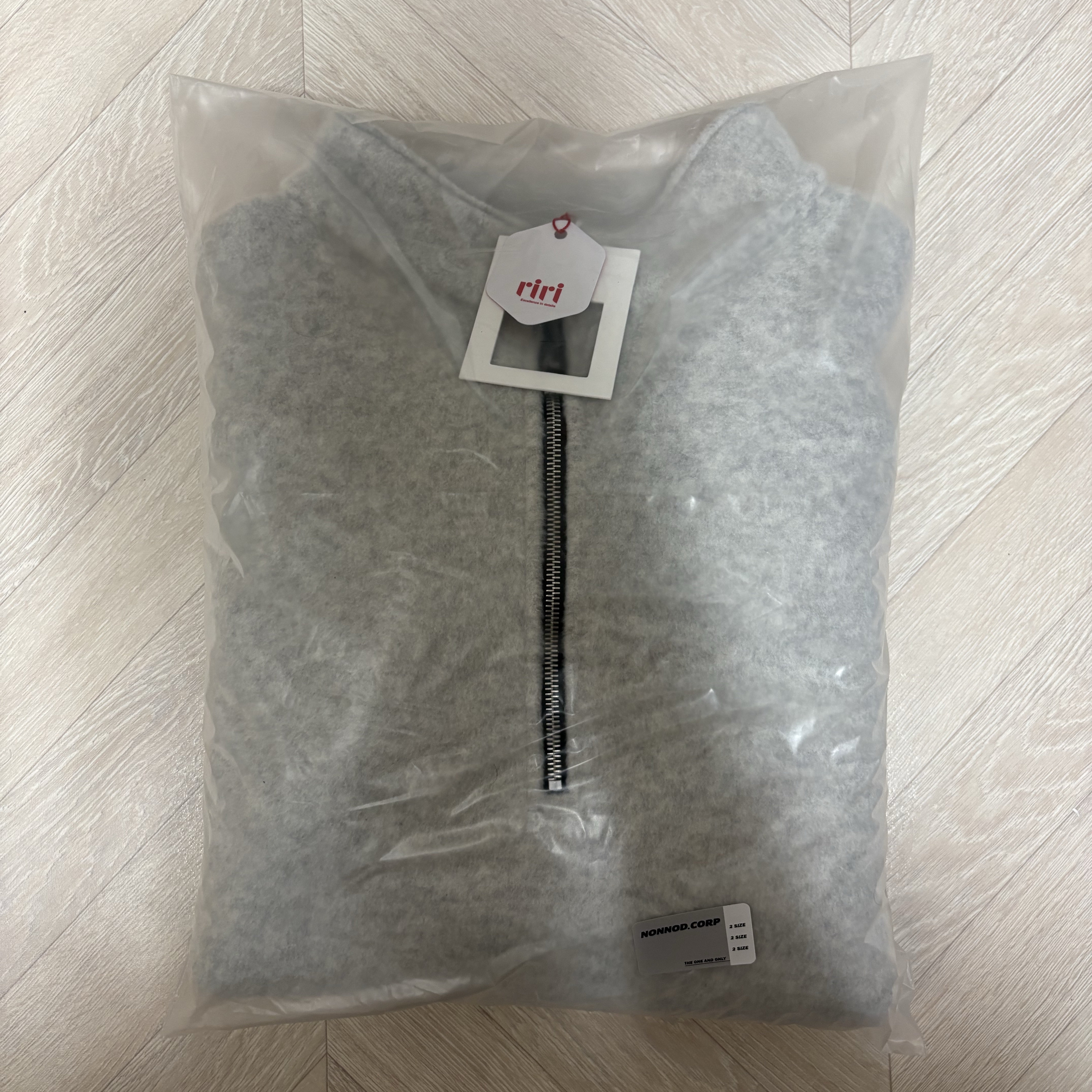 Nonnod Half zip fleece Cloud white 착용 스타일