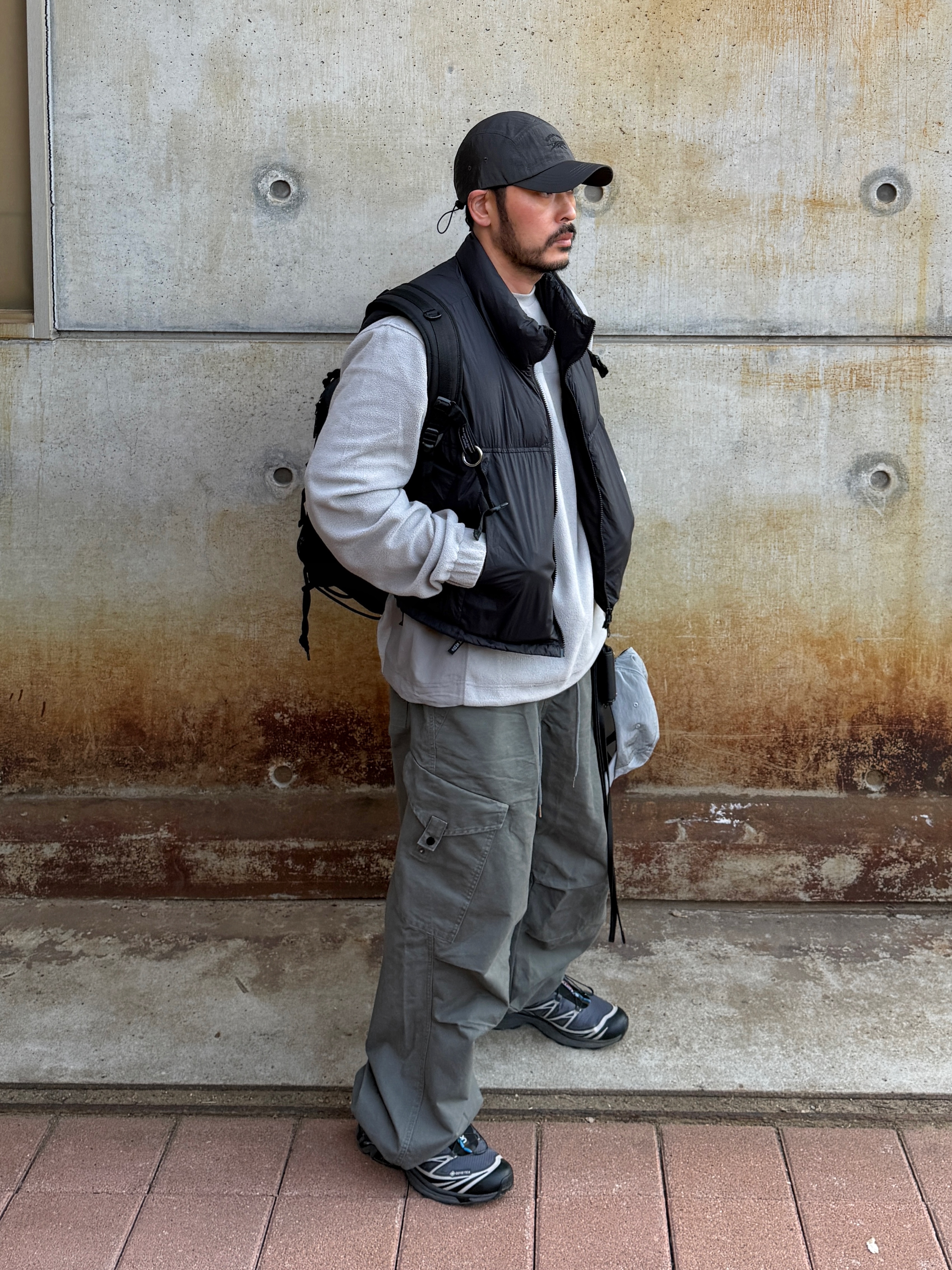 Salomon XT-6 Gore-Tex Black Ebony 착용 스타일 - 3