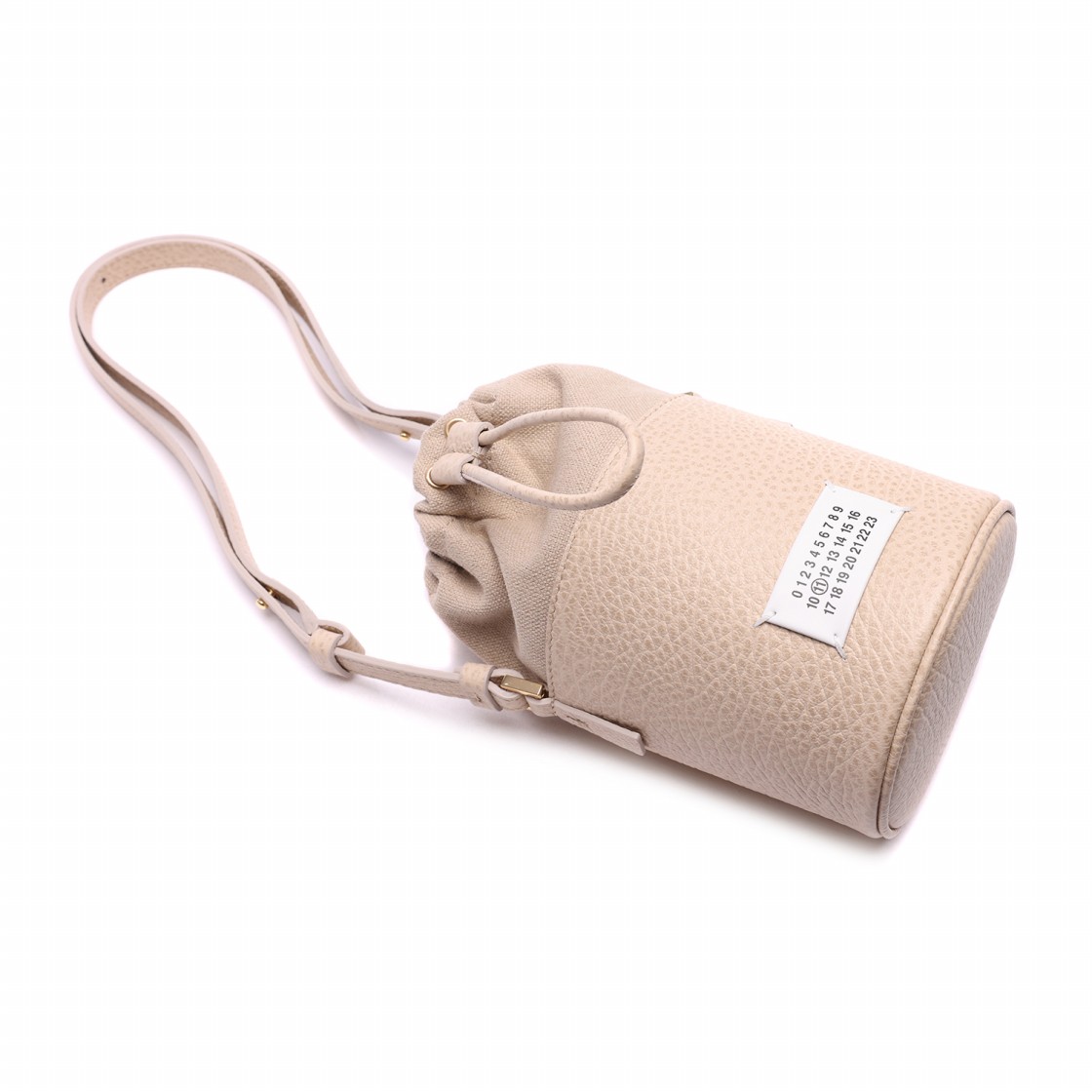 [25% 쿠폰] 메종 마르지엘라 5AC 미니 버킷백 아몬드([25% 쿠폰] Maison Margiela 5AC Mini Bucket Bag Almond) - 5