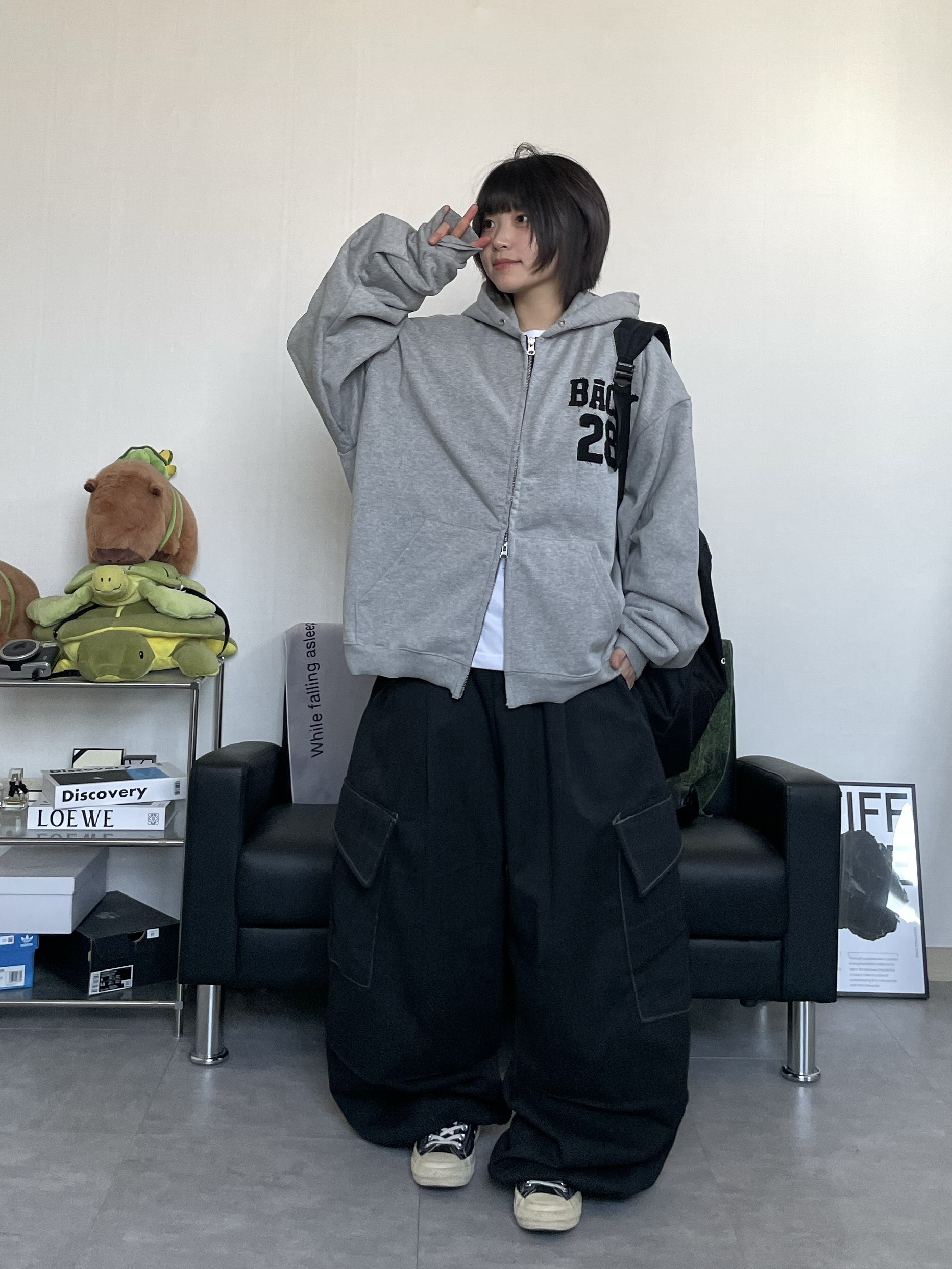 Converse x Play Comme des Garcons Chuck 70 Ox Black 착용 스타일 - 1