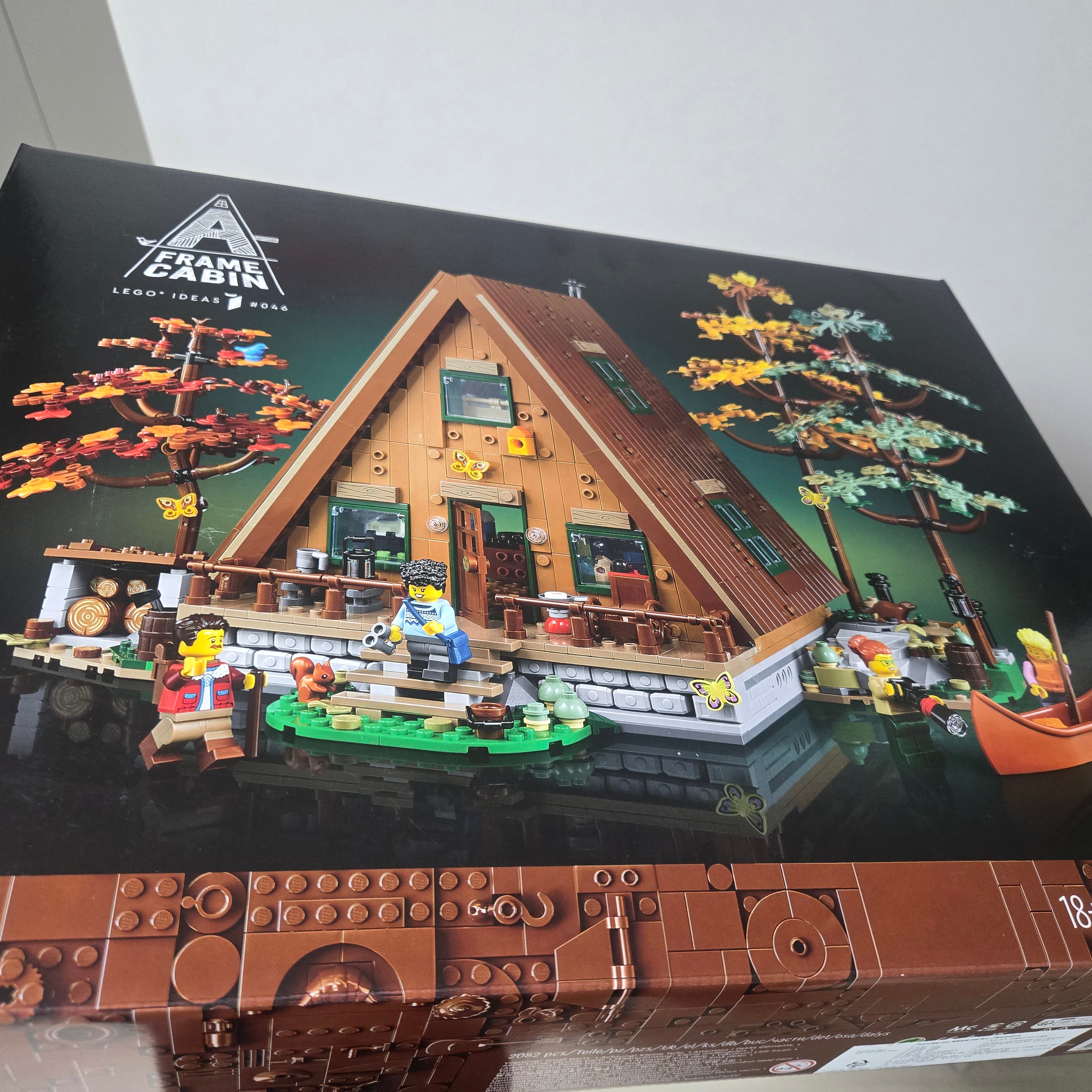 Lego A-Frame Cabin 착용 스타일