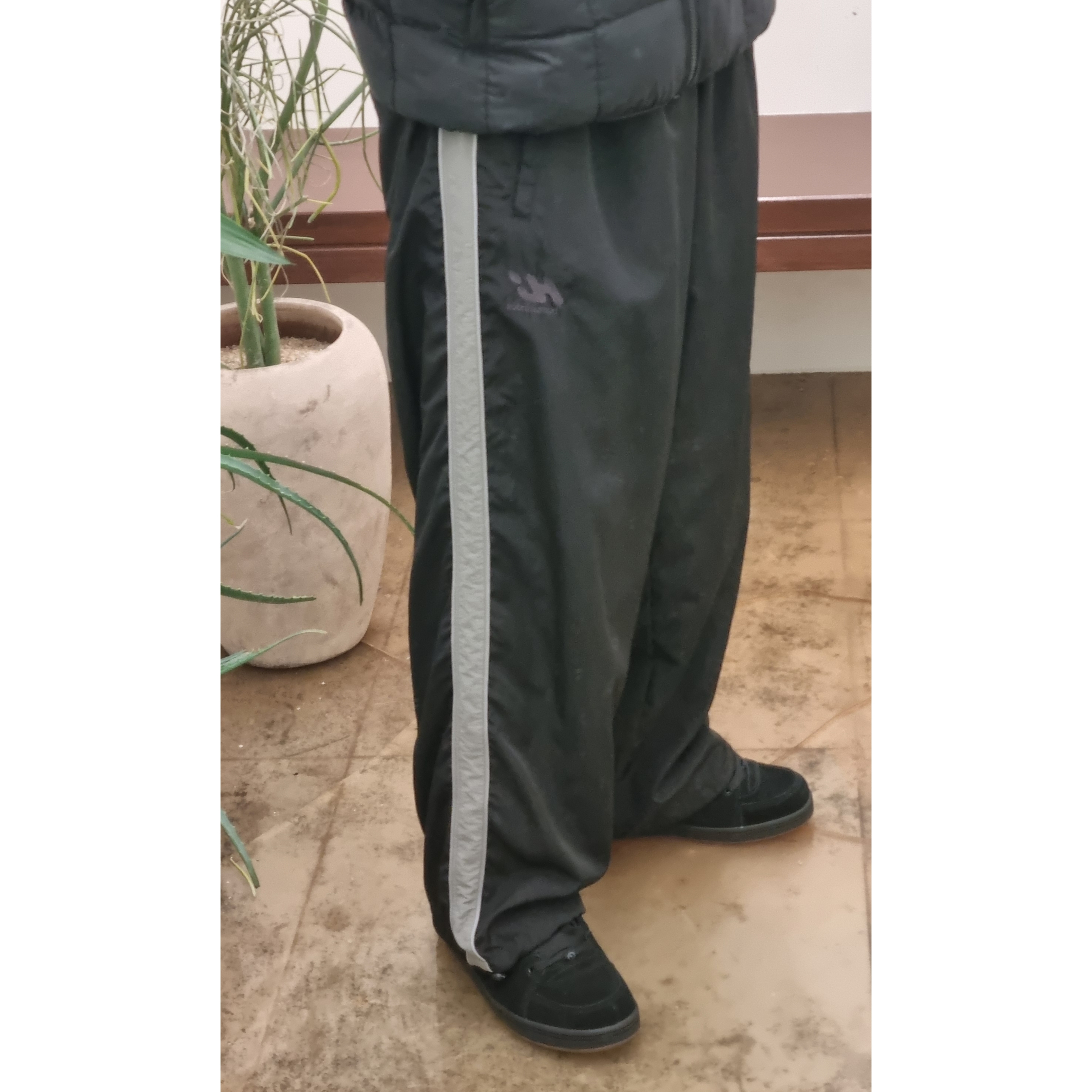 eS Accel OG Black, Polyteru Human Index Human Retro Track Pants Navy/Pistachio 착용 스타일 - 1