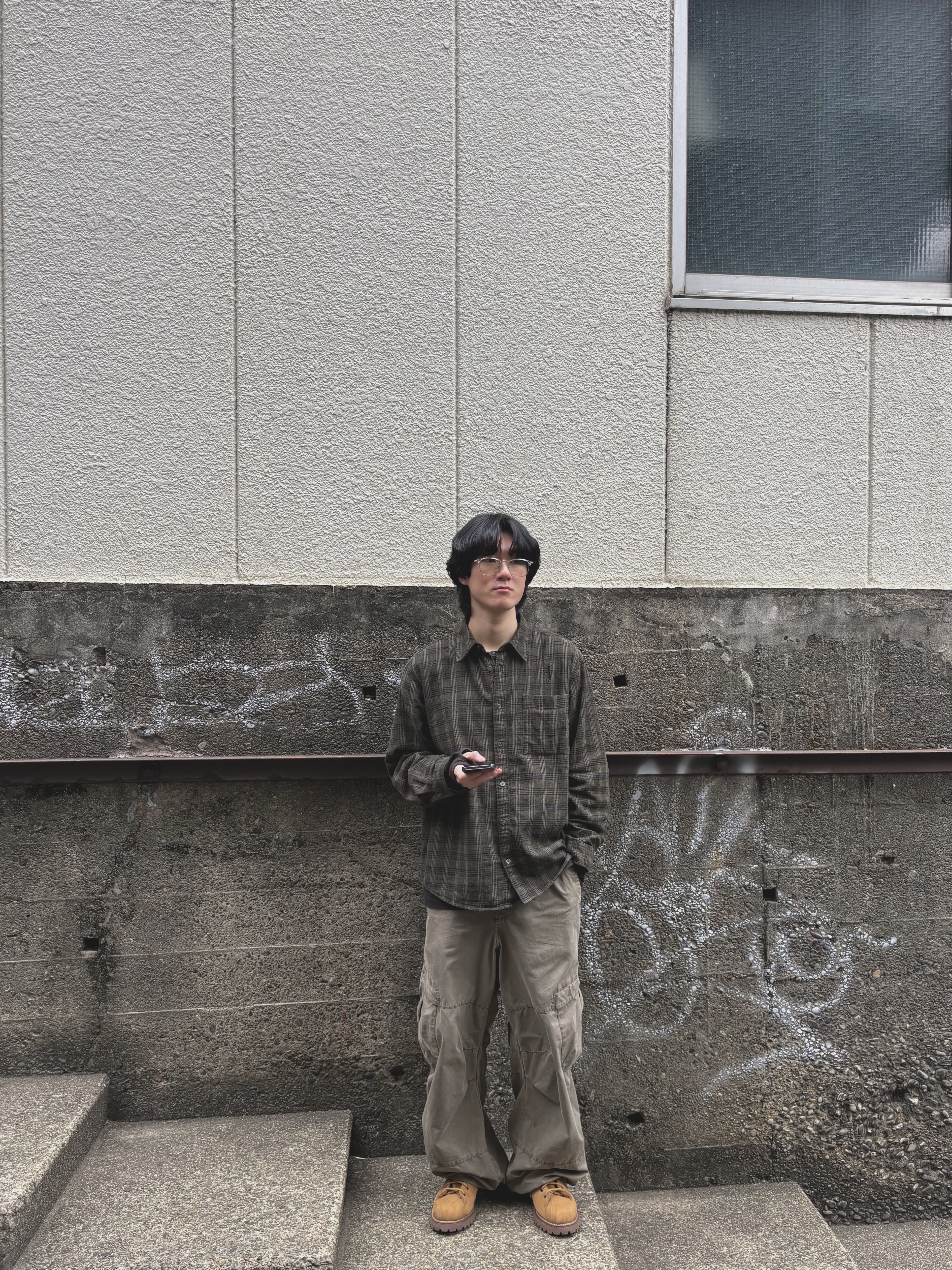 Hatchingroom Board Pants V2 Dark Beige, Adidas Superstar Boots Sand Green 착용 스타일 - 3