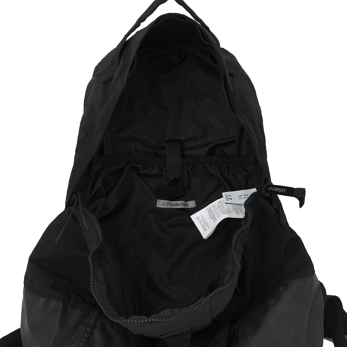 C.P. 컴퍼니 나일론 B 라운디드 백팩 블랙 - 25FW(C.P. Company Nylon B Rounded Backpack Black - 25FW) - 5