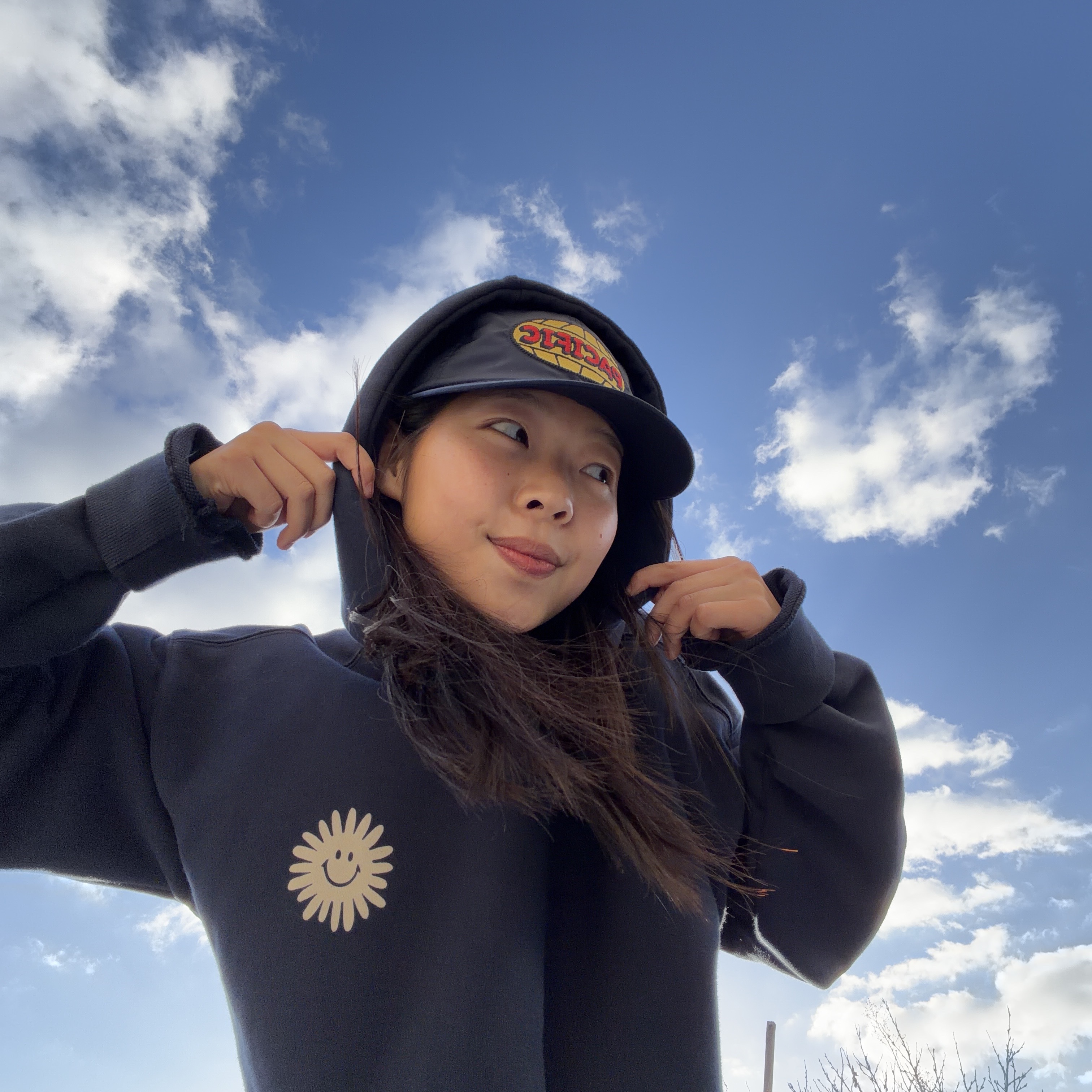 BIGWAVE COLLECTIVE Pacific Nylon Wide Cap Ma-1 Flight Navy, BIGWAVE COLLECTIVE Peace Again Hoody Teal Navy 착용 스타일 - 4