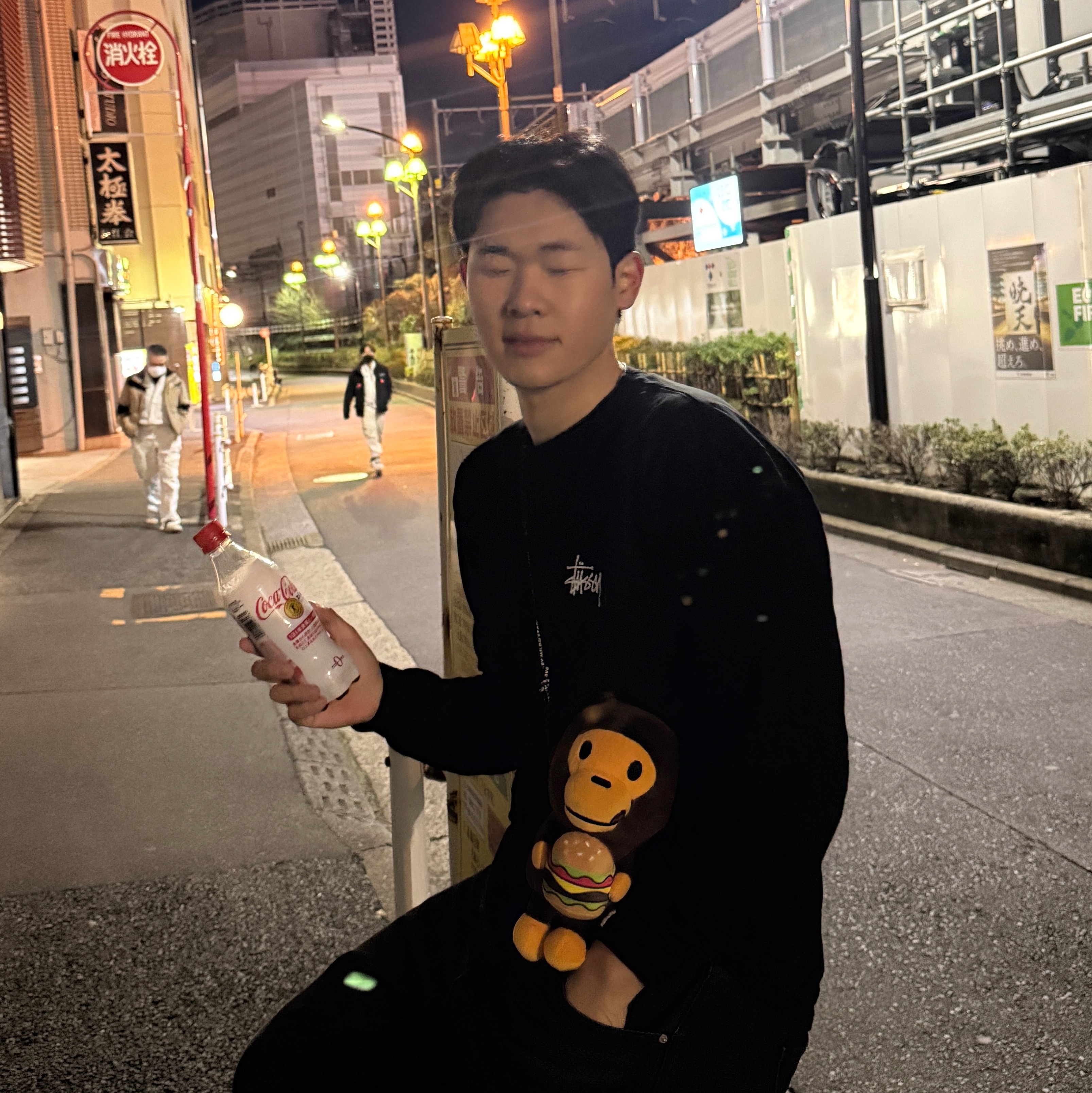 BAPE Baby Milo Mobile Bag 1 Brown, Stussy Basic Stussy LS T-Shirt Black 착용 스타일