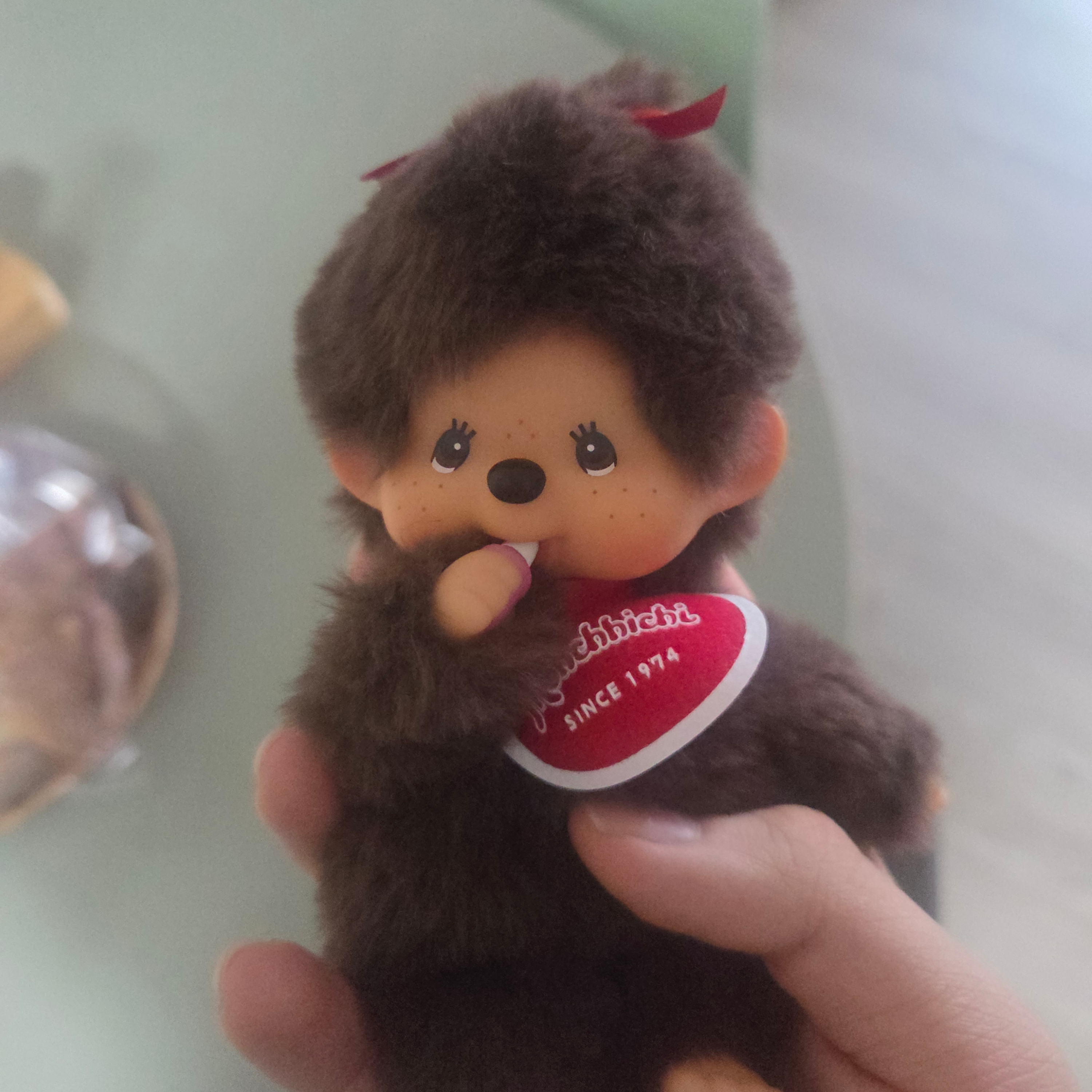 Monchhichi SS Girl Key Chain Brown 착용 스타일
