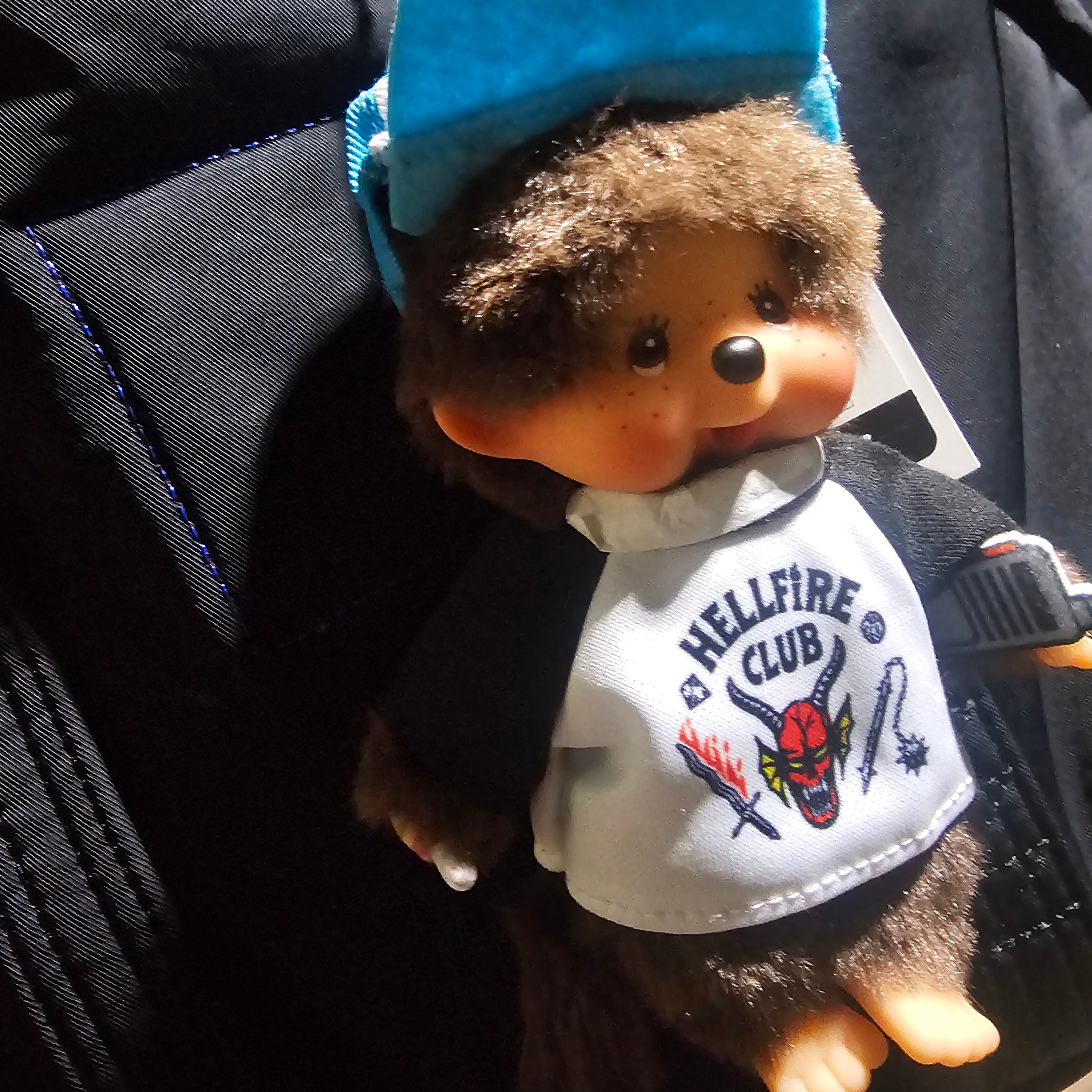 Monchhichi x Strange Things Key Chain Hellfire Club 착용 스타일