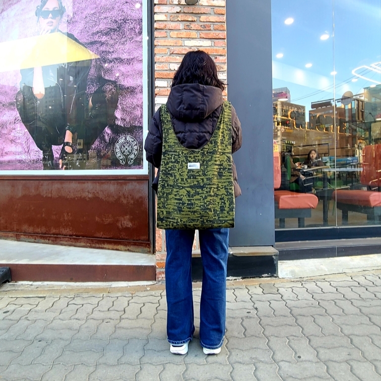 New Balance Fresh Foam 860v14 Black Phantom - 2E Wide, Starbucks x BAPE Baby Milo Foldable Bag 착용 스타일 - 1