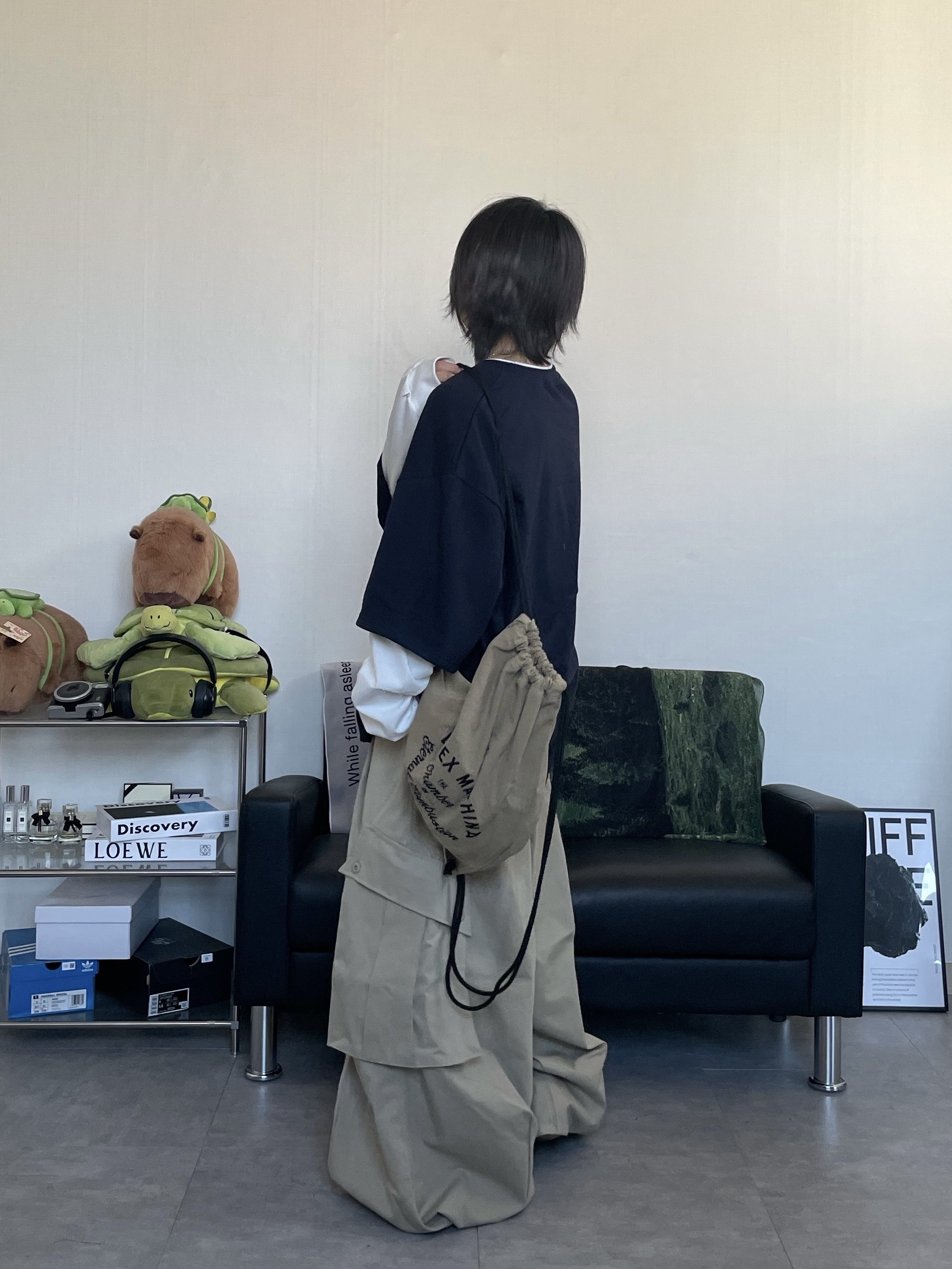 Deus Ex Machina String Bag Tan 착용 스타일 - 5