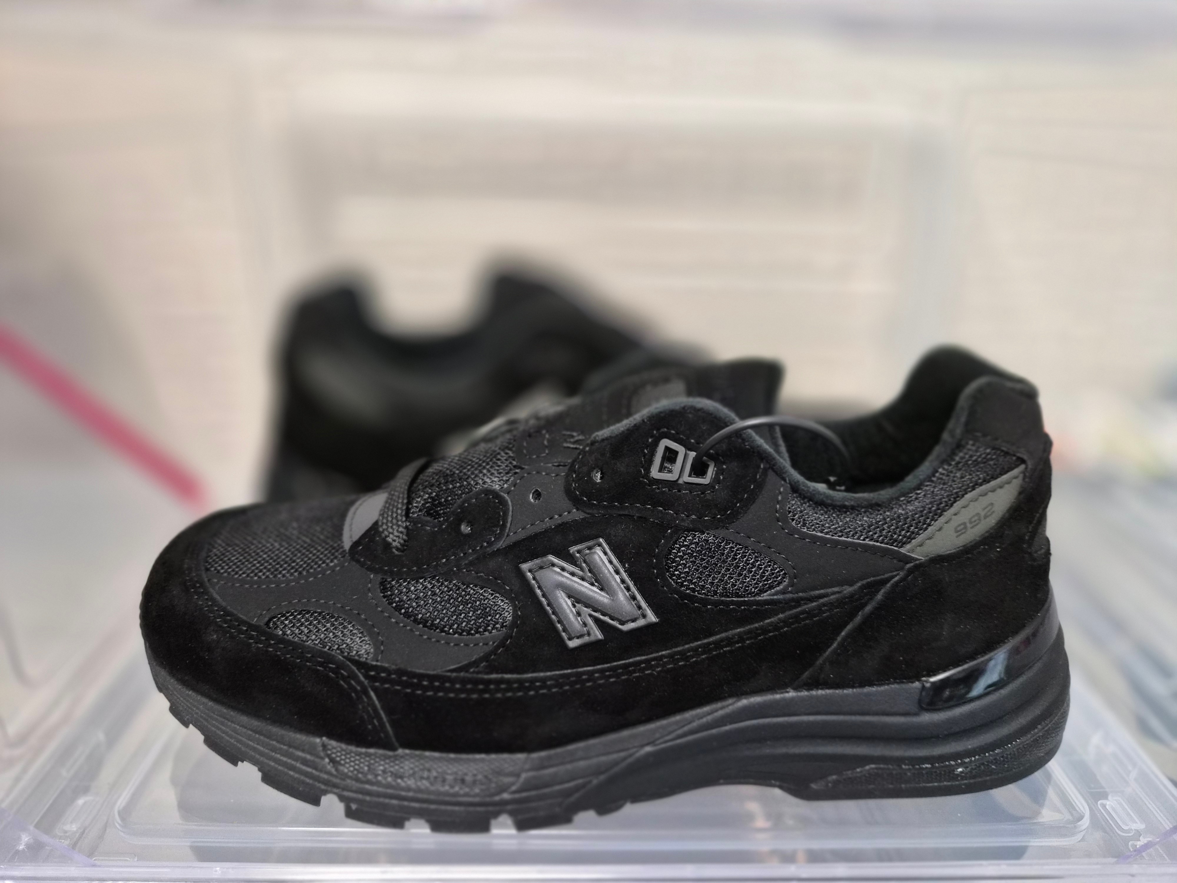 New Balance 992 Made in USA Core Black 착용 스타일