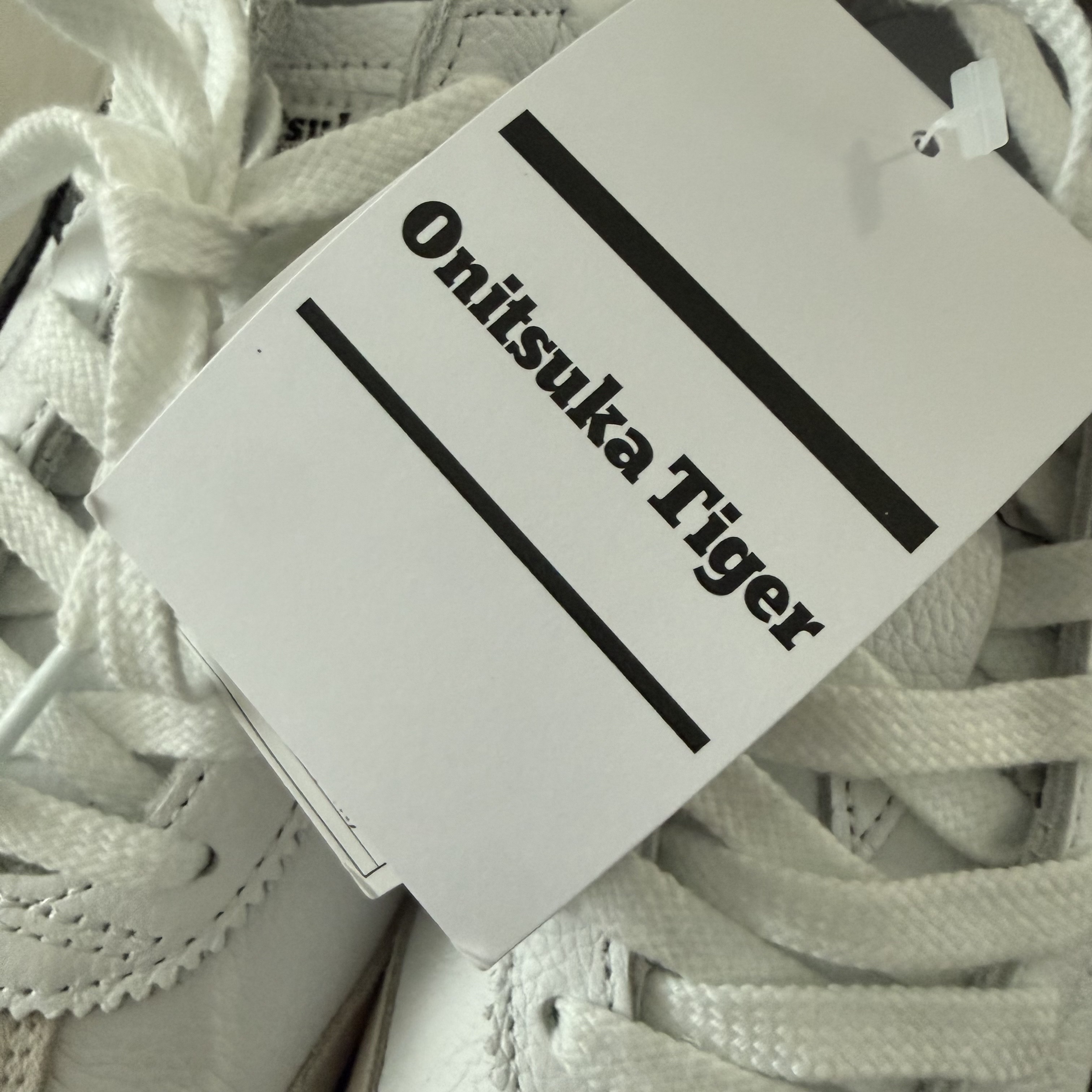 Onitsuka Tiger Mexico 66 White Black 착용 스타일 - 4