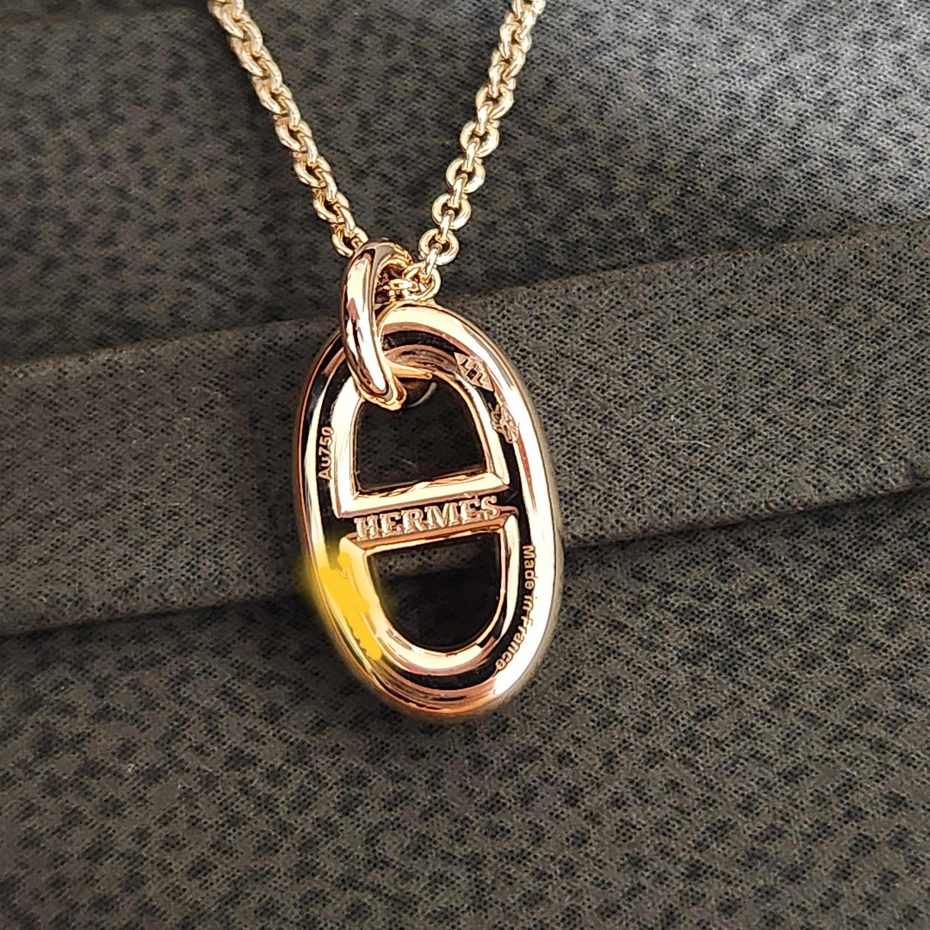 (W) Hermes Small Farandole Pendant Rose Gold 착용 스타일
